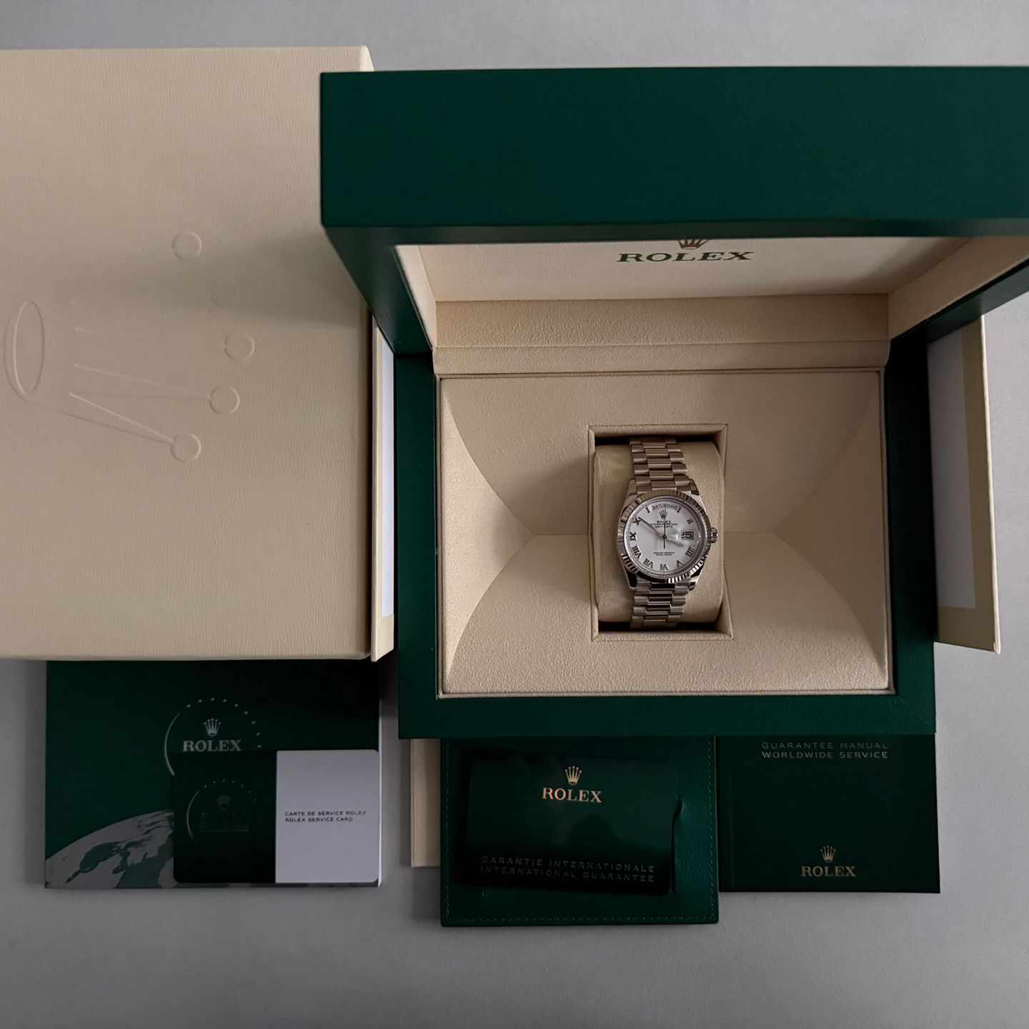 Rolex Day-Date 36 128239 (2023) - White dial 43 mm White Gold case (4/14)