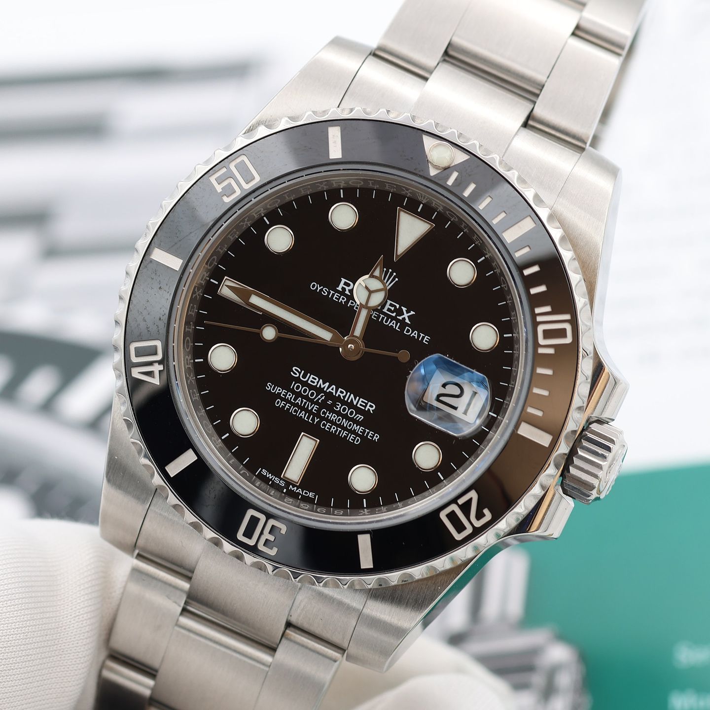 Rolex Submariner Date 116610LN (Unknown (random serial)) - Black dial 40 mm Steel case (2/8)