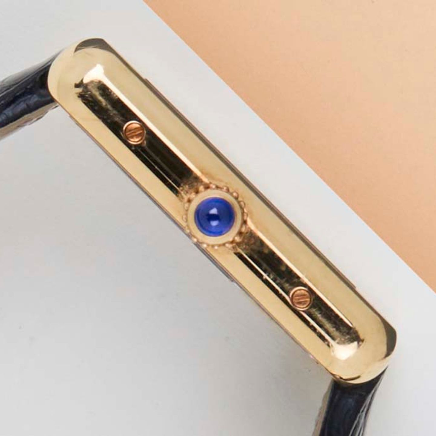 Cartier Tank Solo W5200002 (2021) - Zilver wijzerplaat 31mm Geelgoud (8/8)