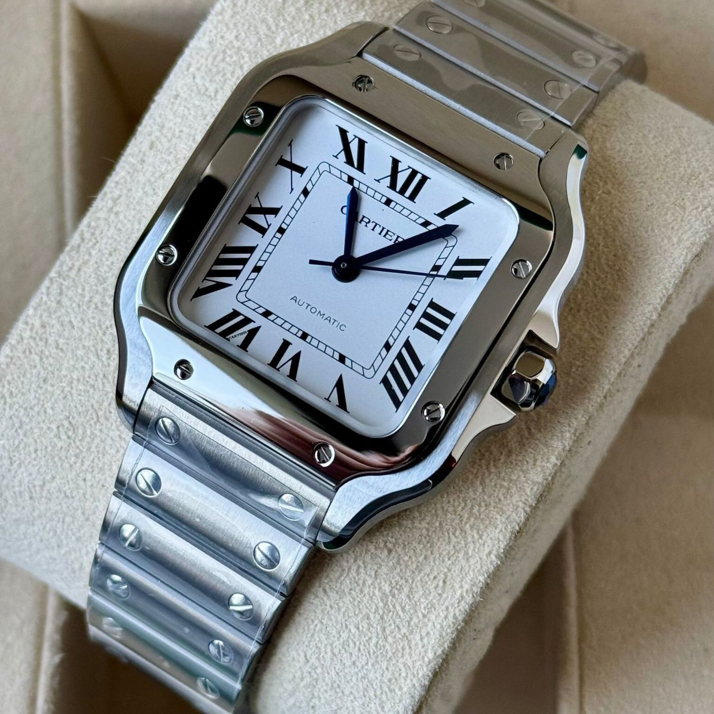 Cartier Santos WSSA0029 (2024) - Silver dial 35 mm Steel case (3/7)