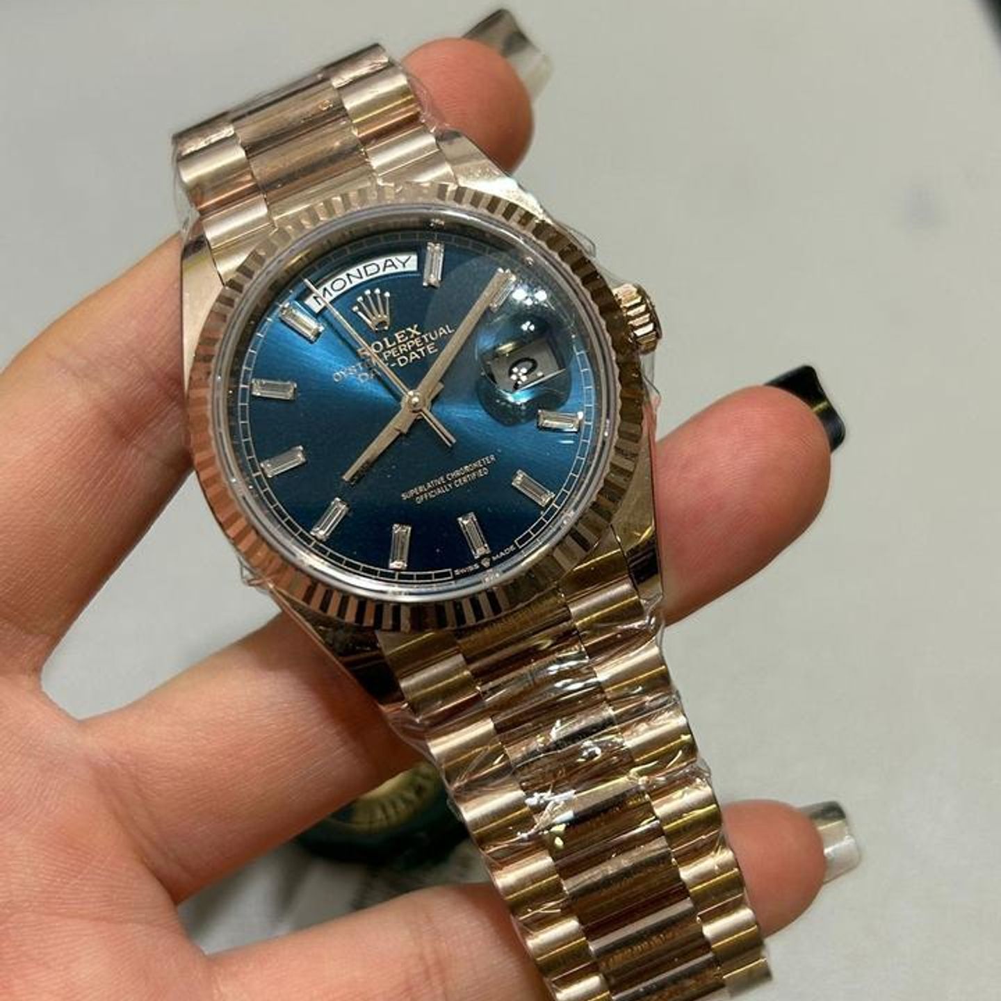 Rolex Day-Date 128235 (2026) - 36mm Staal (5/5)
