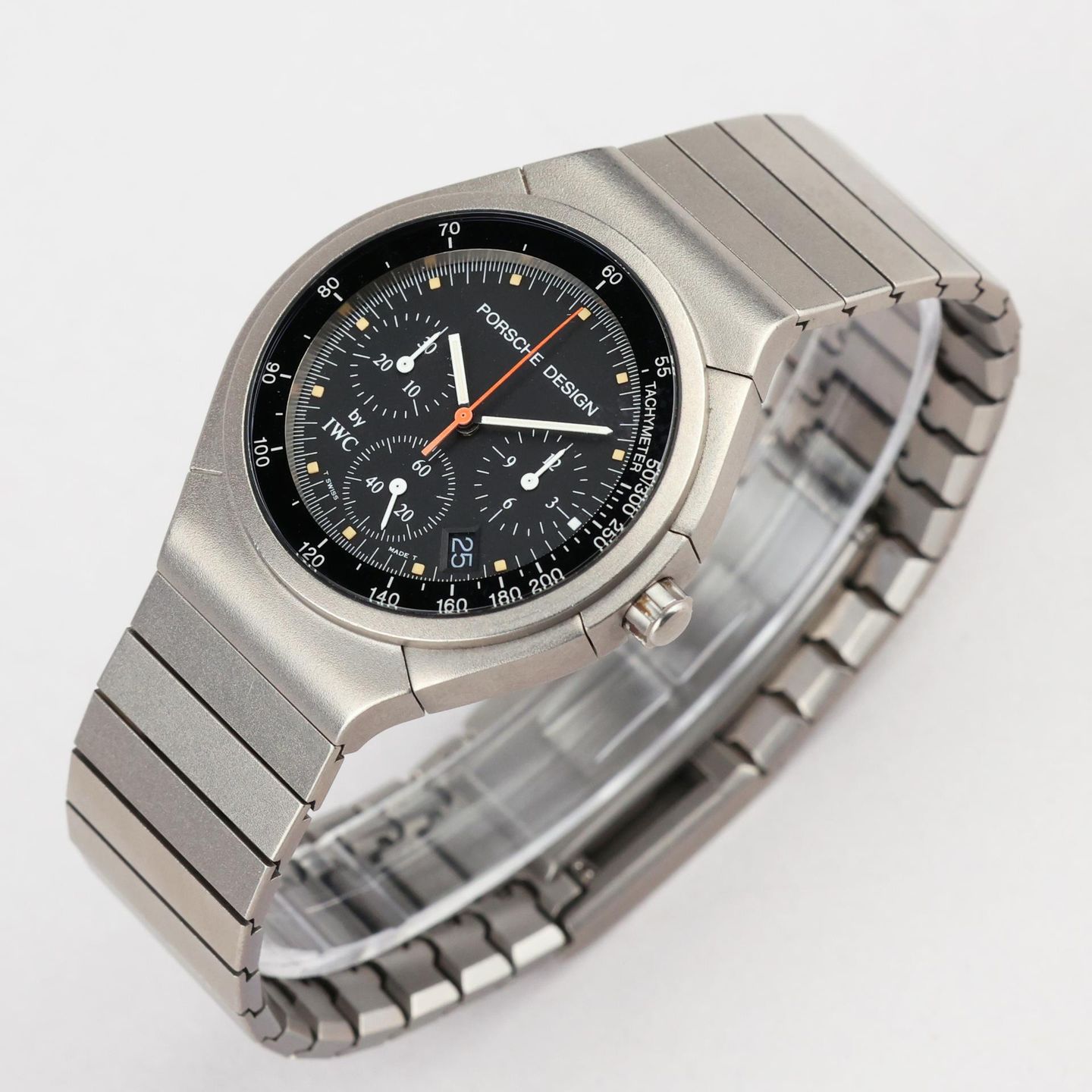 IWC Porsche Design IW3732 (Onbekend (willekeurig serienummer)) - 36mm Titanium (4/7)