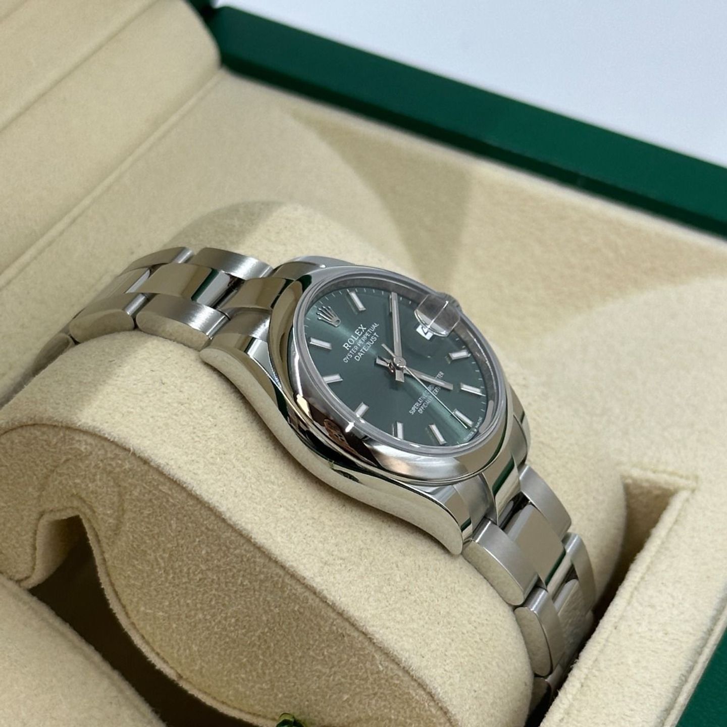 Rolex Datejust 31 278240 (2024) - Green dial 31 mm Steel case (7/8)