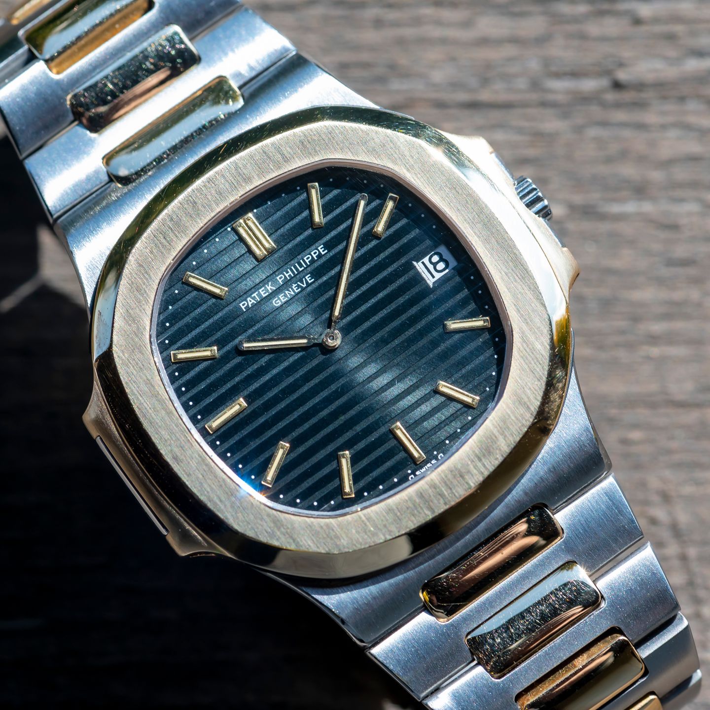 Patek Philippe Nautilus 3700/011JA - (4/8)