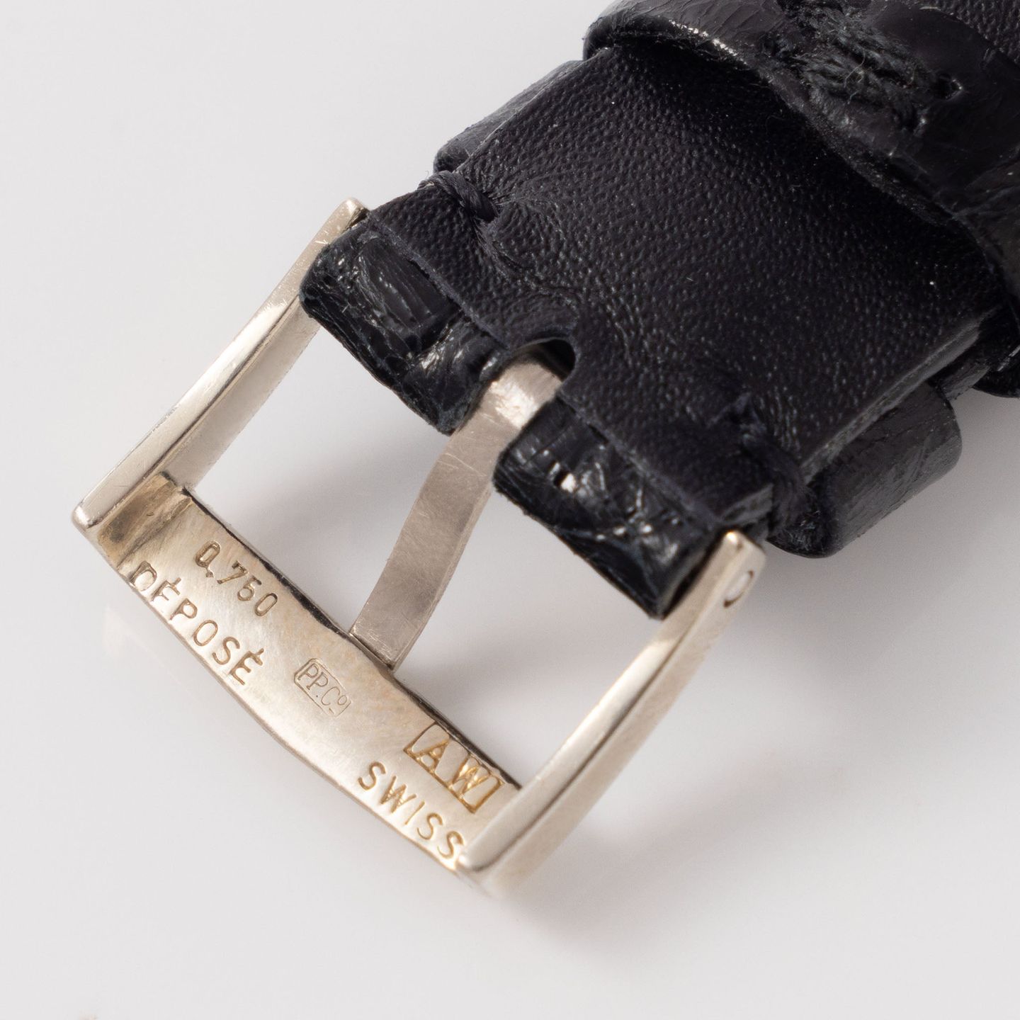 Patek Philippe Golden Ellipse 5738/1R-001 (1970) - Black dial 35 mm Rose Gold case (7/8)