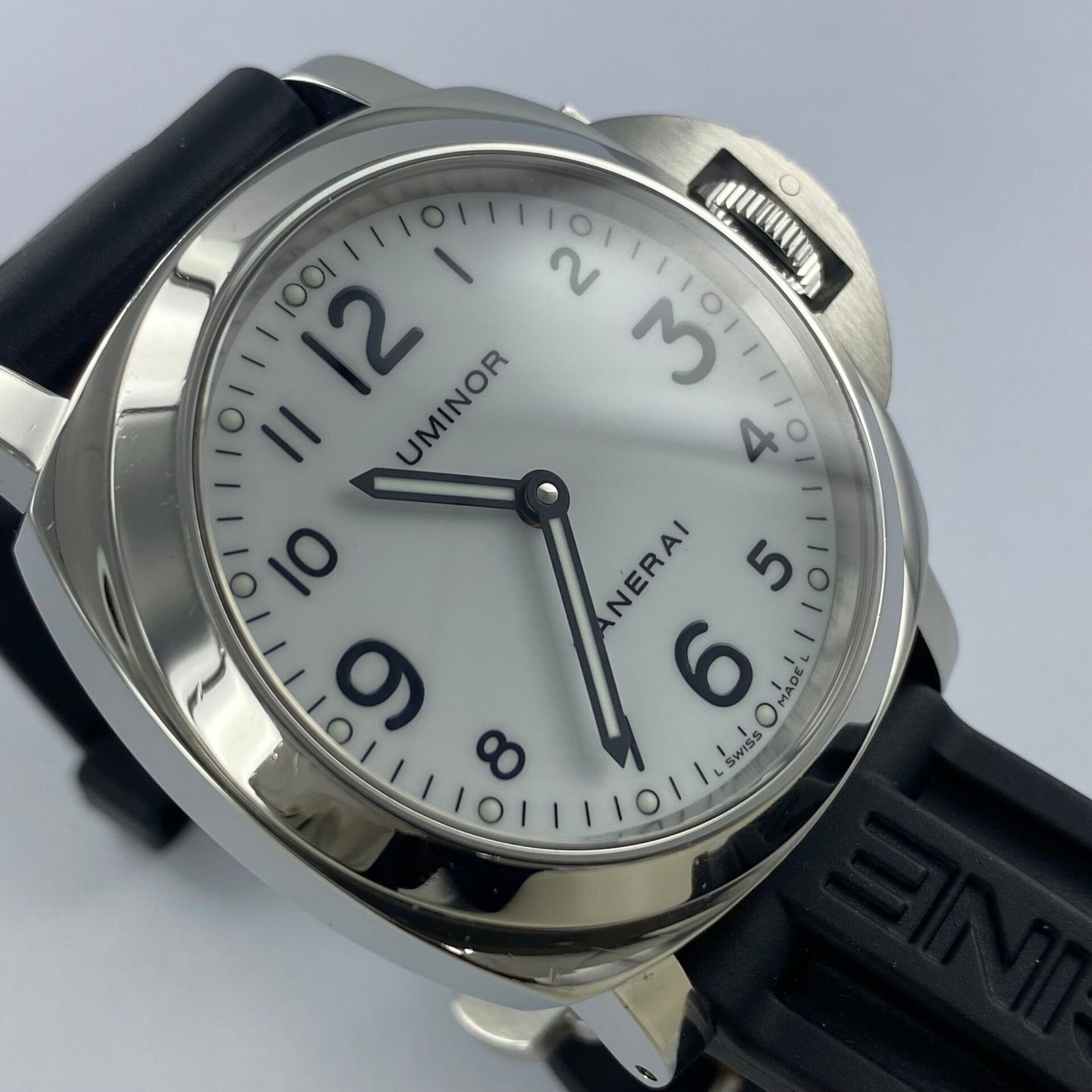 Panerai Luminor Base PAM00114 - (3/5)