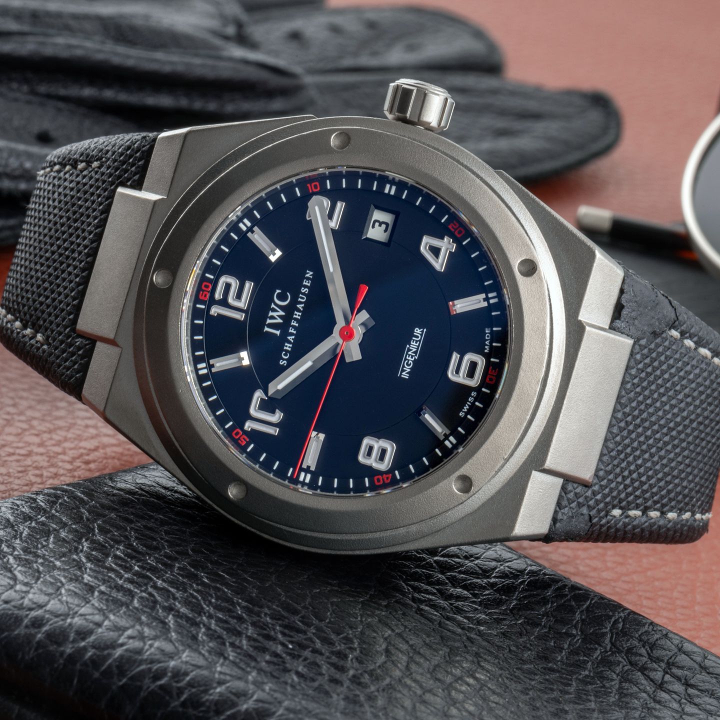 IWC Porsche Design IW4520 - (2/8)