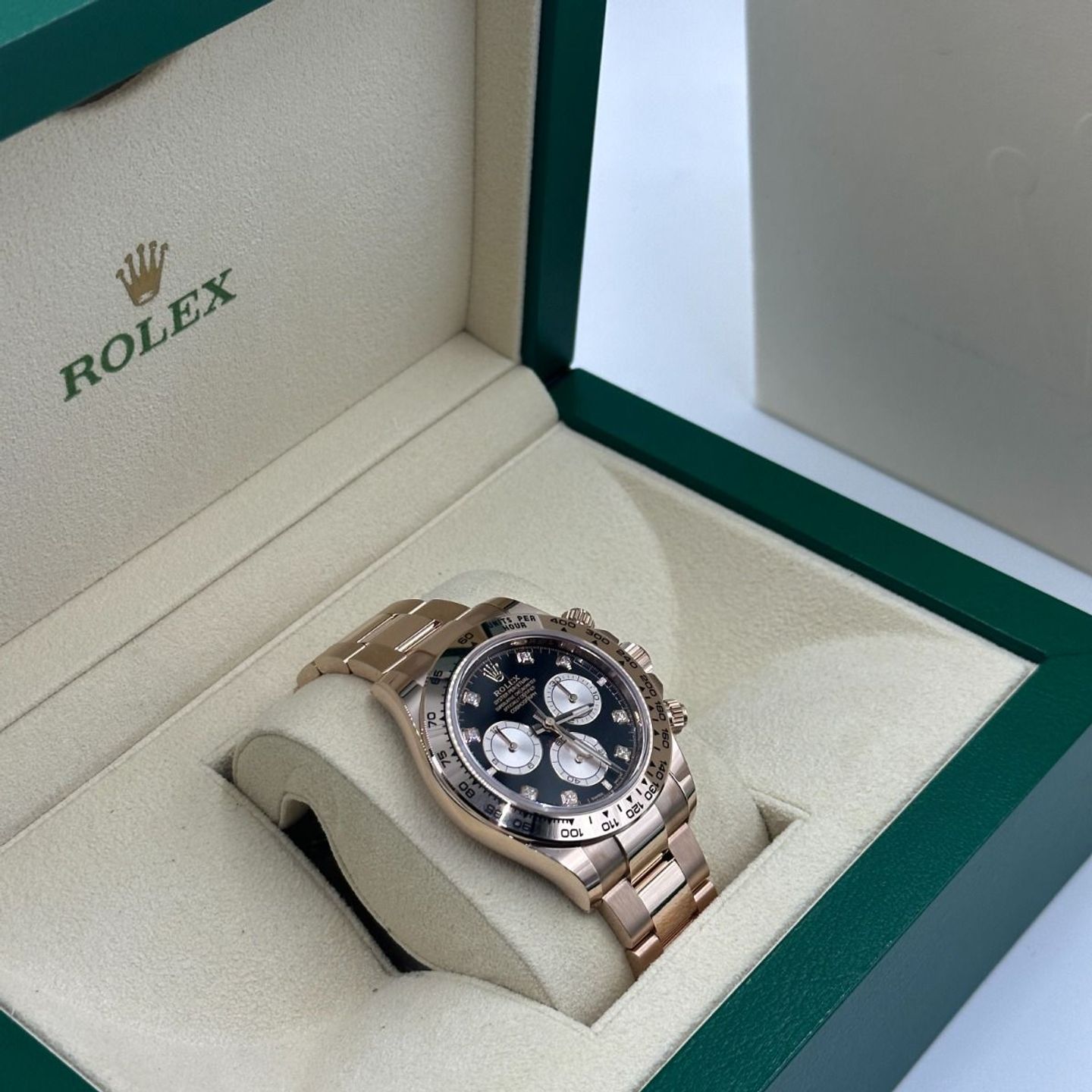 Rolex Daytona 126505 - (3/8)