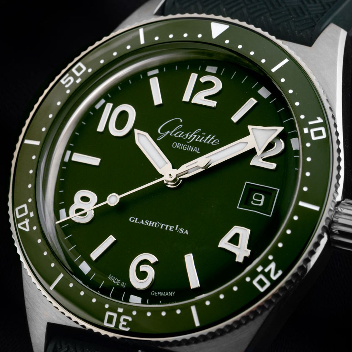 Glashütte Original SeaQ 1-39-11-13-83-37 (2025) - Green dial 40 mm Steel case (3/7)