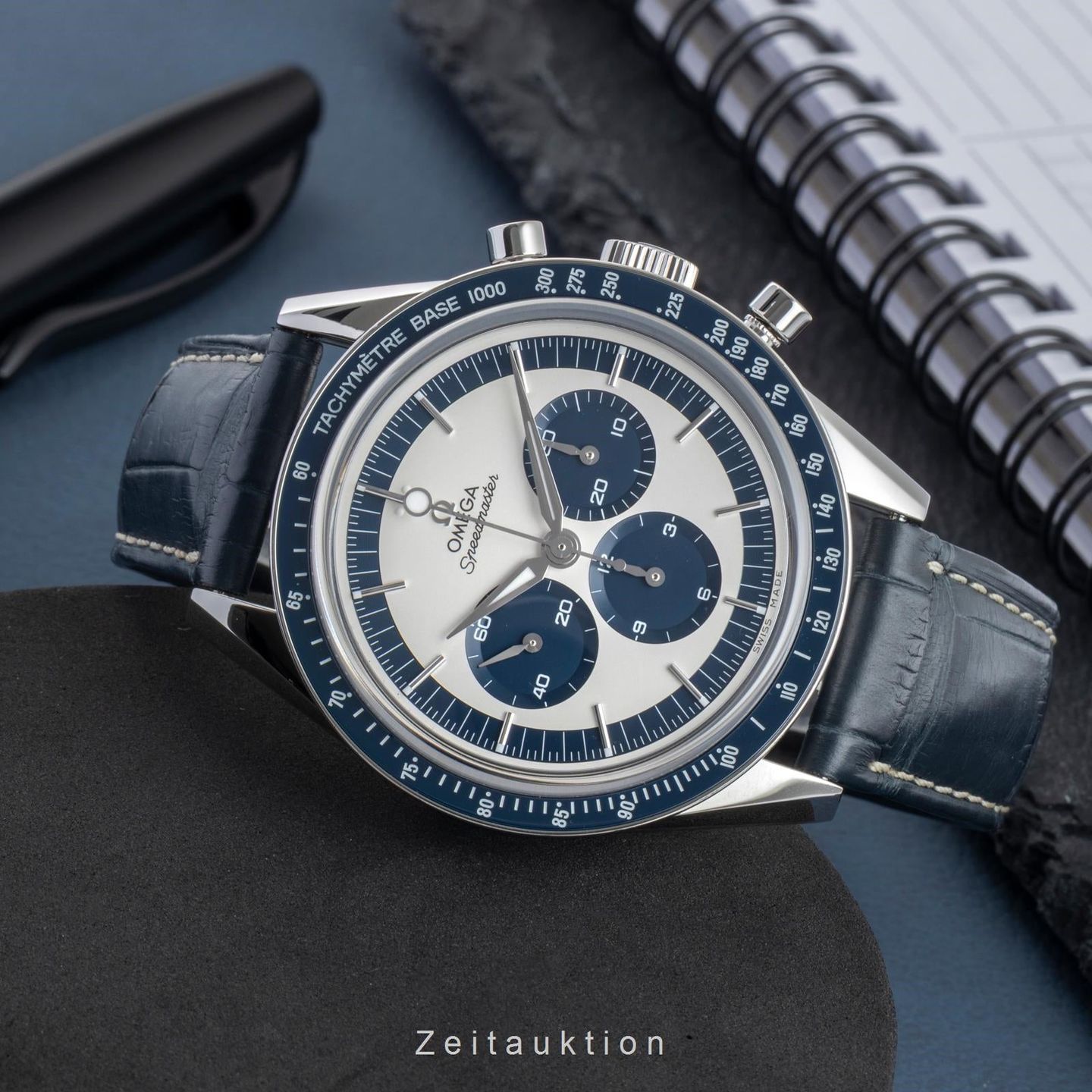 Omega Speedmaster Professional Moonwatch 311.33.40.30.02.001 - (2/8)