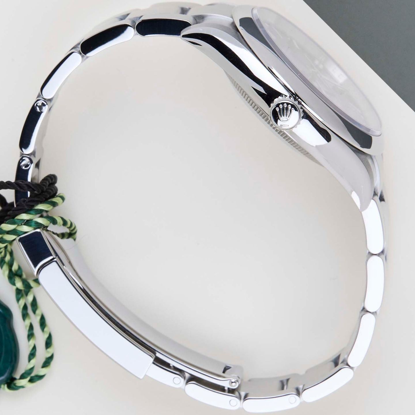 Rolex Oyster Perpetual 36 126000 (2024) - 36 mm Steel case (7/8)