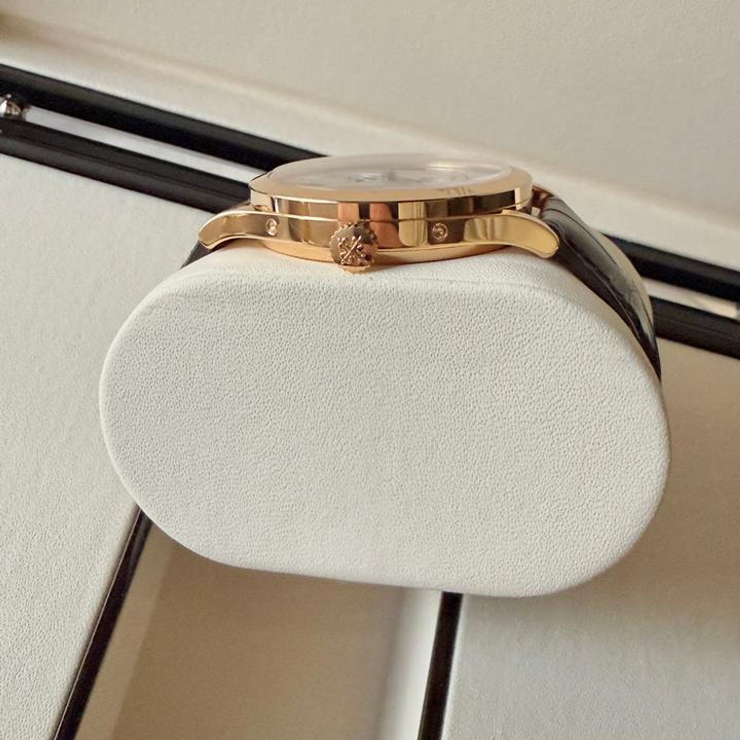 Patek Philippe Annual Calendar 5396R-001 - (6/8)