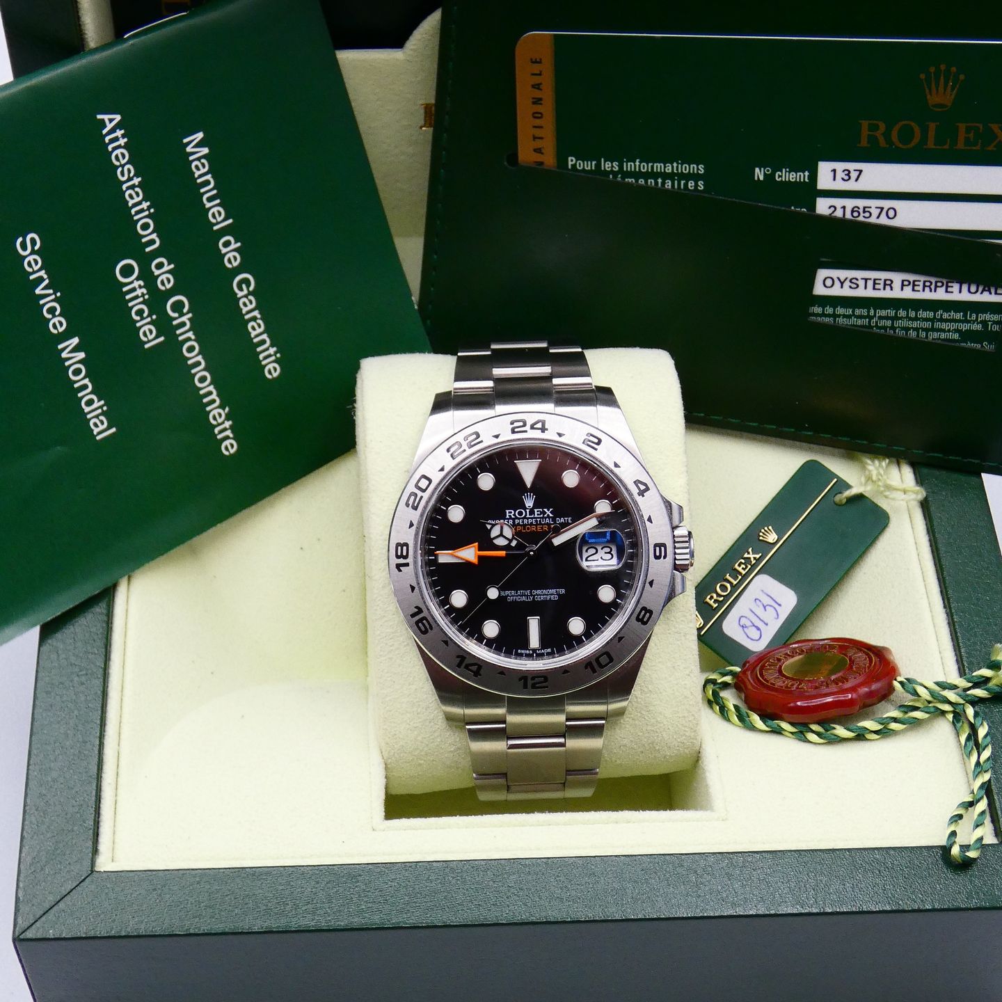 Rolex Explorer II 216570 (2012) - Zwart wijzerplaat 42mm Staal (3/4)