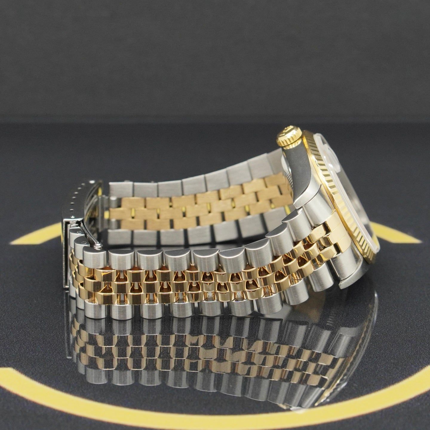 Rolex Datejust 36 16233 (1995) - Black dial 36 mm Gold/Steel case (6/7)