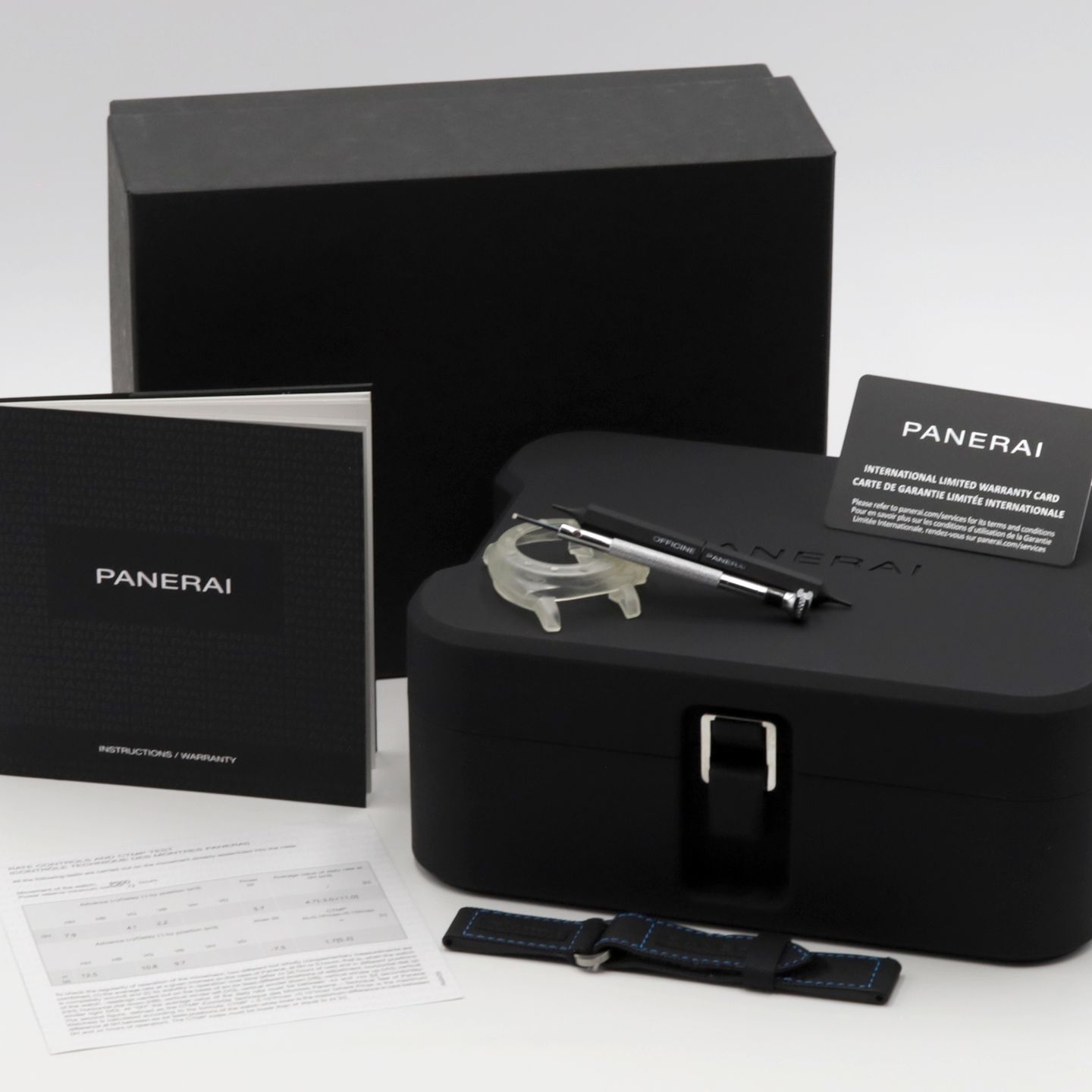 Panerai Luminor Submersible PAM00683 - (8/8)