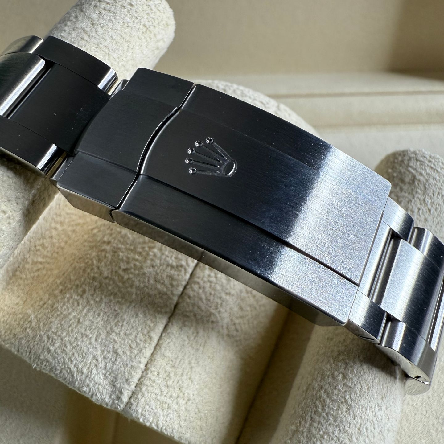 Rolex Oyster Perpetual 36 126000 (2025) - Blue dial 36 mm Steel case (6/8)