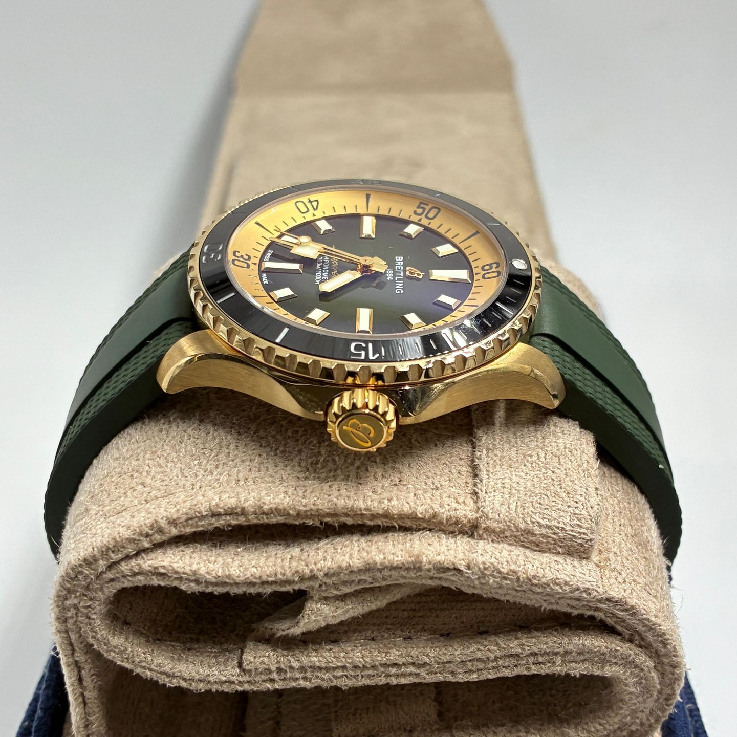 Breitling Superocean 42 N17375201L1S1 - (3/5)