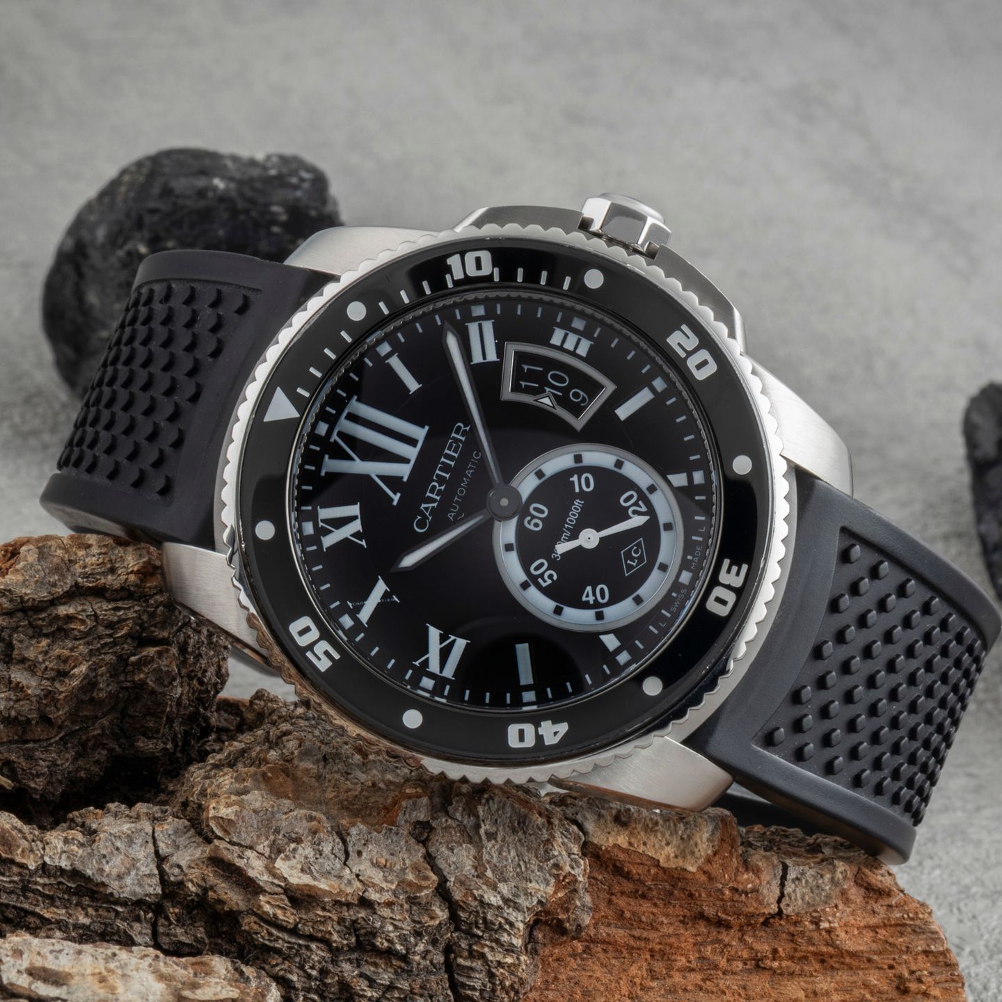 Cartier Calibre de Cartier Diver WSCA0012 (2015) - Black dial 44 mm Steel case (2/8)