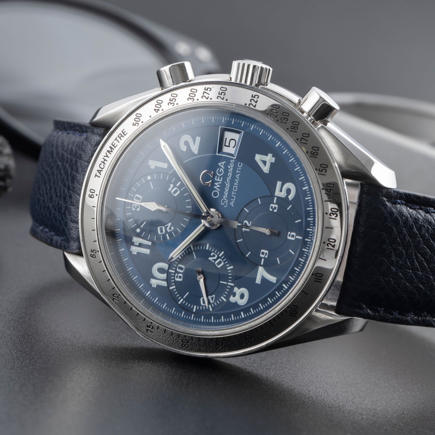 Omega Speedmaster Date 3513.82.00 - (2/8)