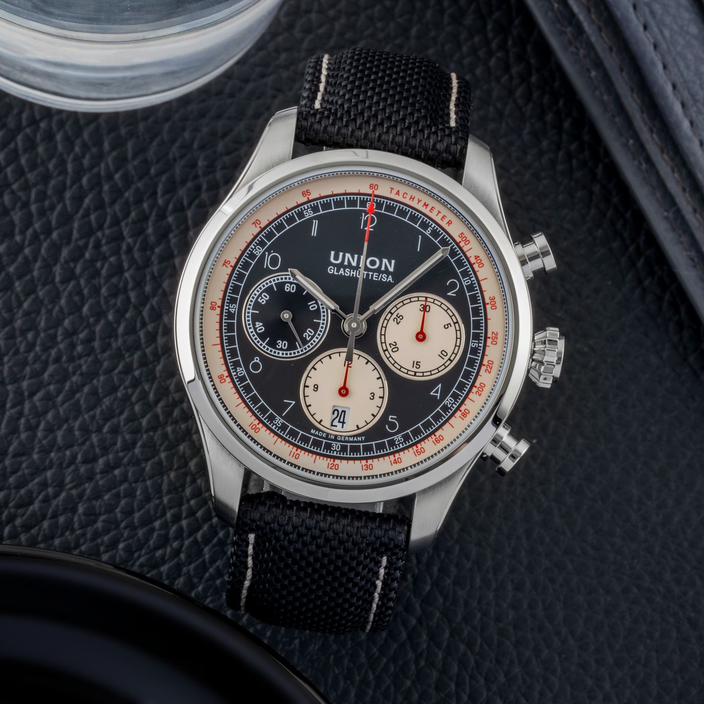 Union Glashütte Belisar Chronograph D009.427.16.052.00 (Unknown (random serial)) - Black dial 45 mm Steel case (1/8)