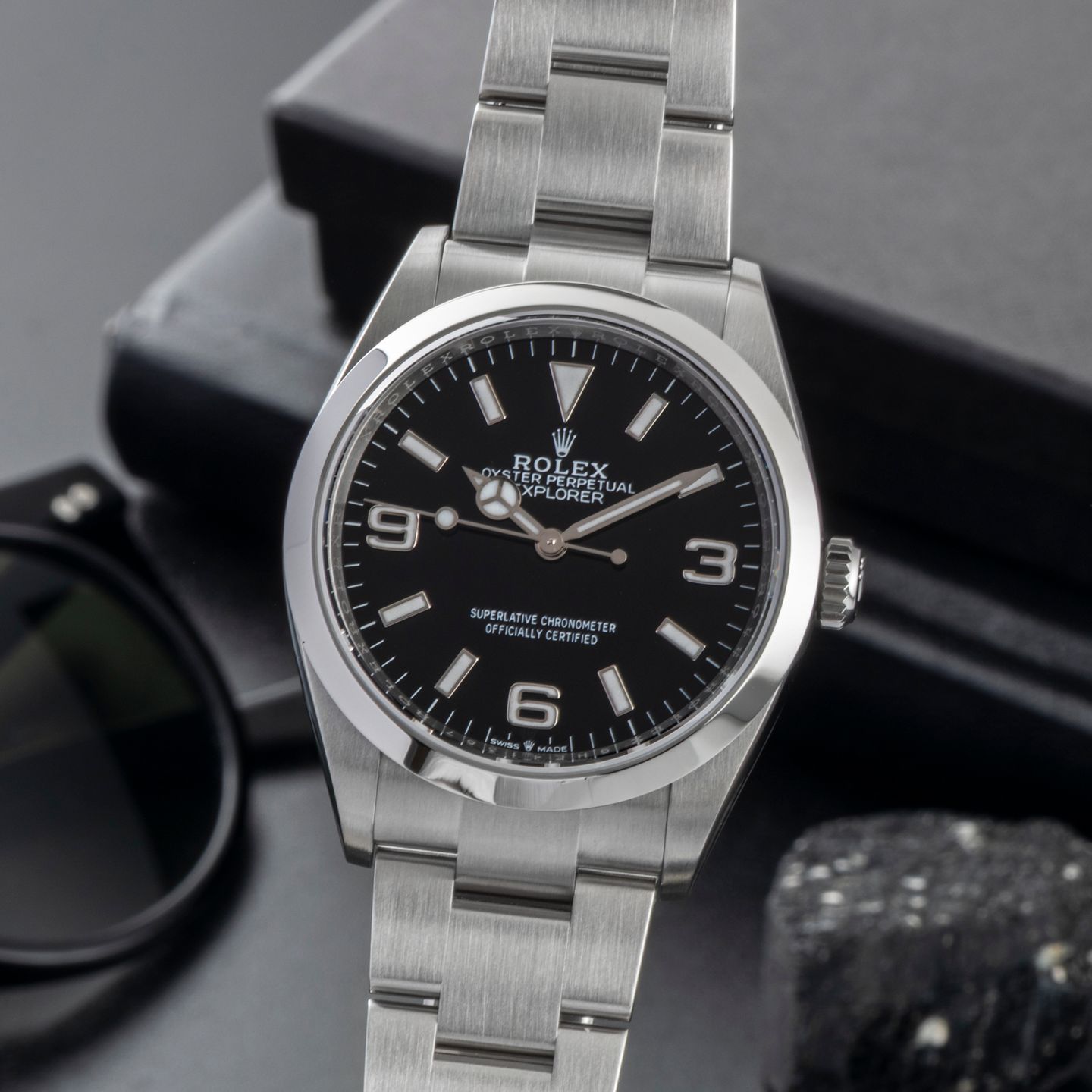 Rolex Explorer 124270 - (3/8)