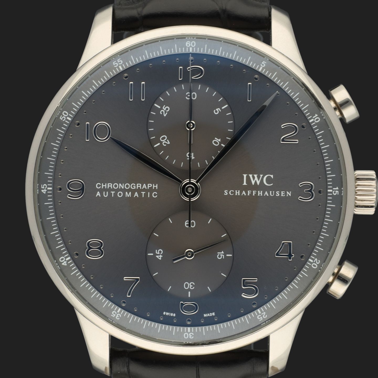 IWC Portuguese Chronograph IW371431 (2016) - Grijs wijzerplaat 41mm Witgoud (2/8)