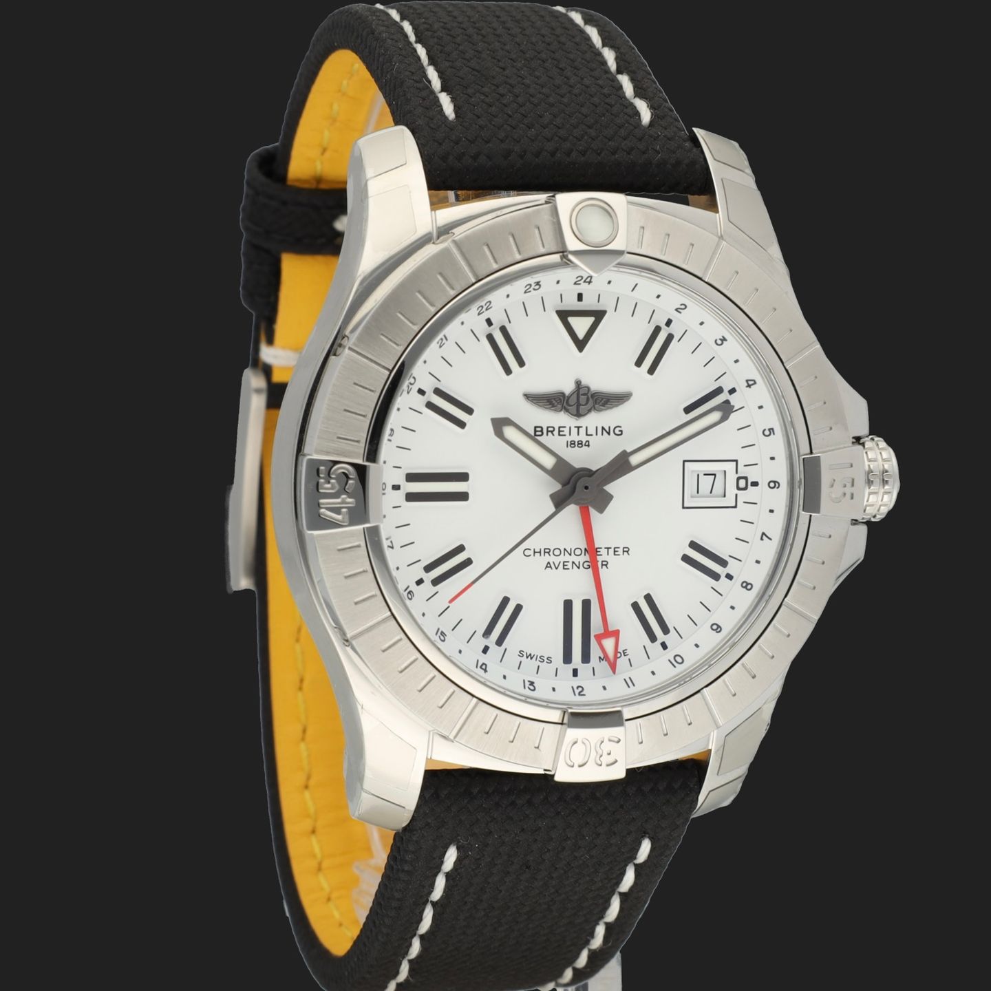 Breitling Avenger A32397 (2024) - Silver dial 43 mm Steel case (4/8)