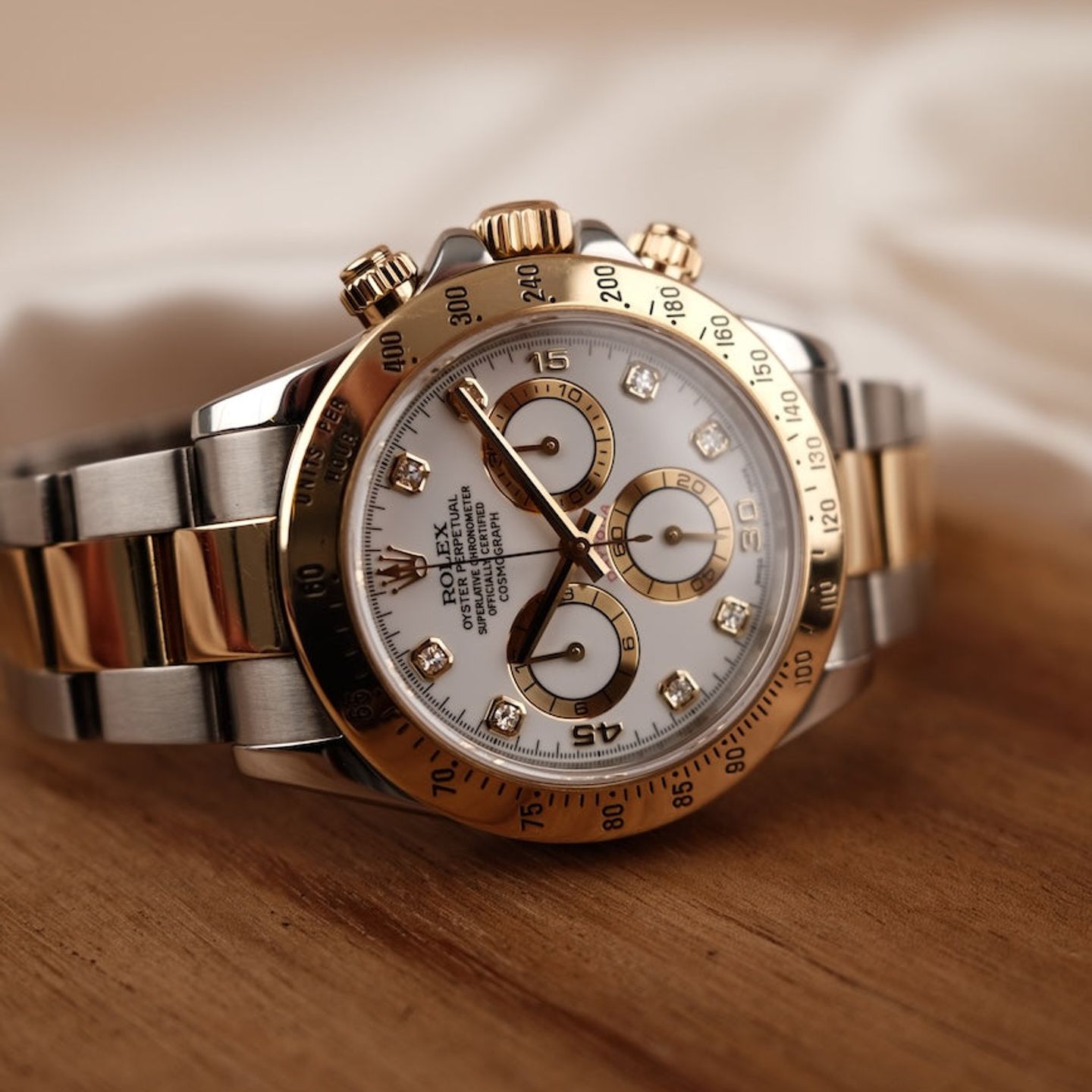 Rolex Daytona 116523 (2006) - Wit wijzerplaat 40mm Goud/Staal (2/8)