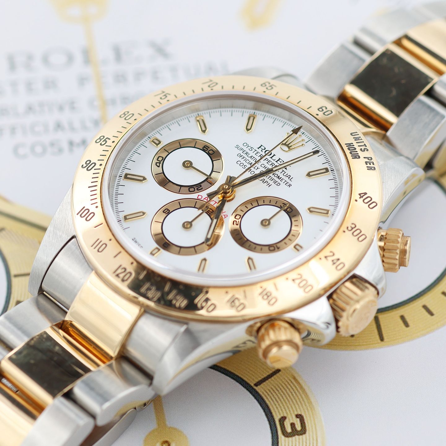 Rolex Daytona 16523 (Unknown (random serial)) - White dial 40 mm Gold/Steel case (4/8)