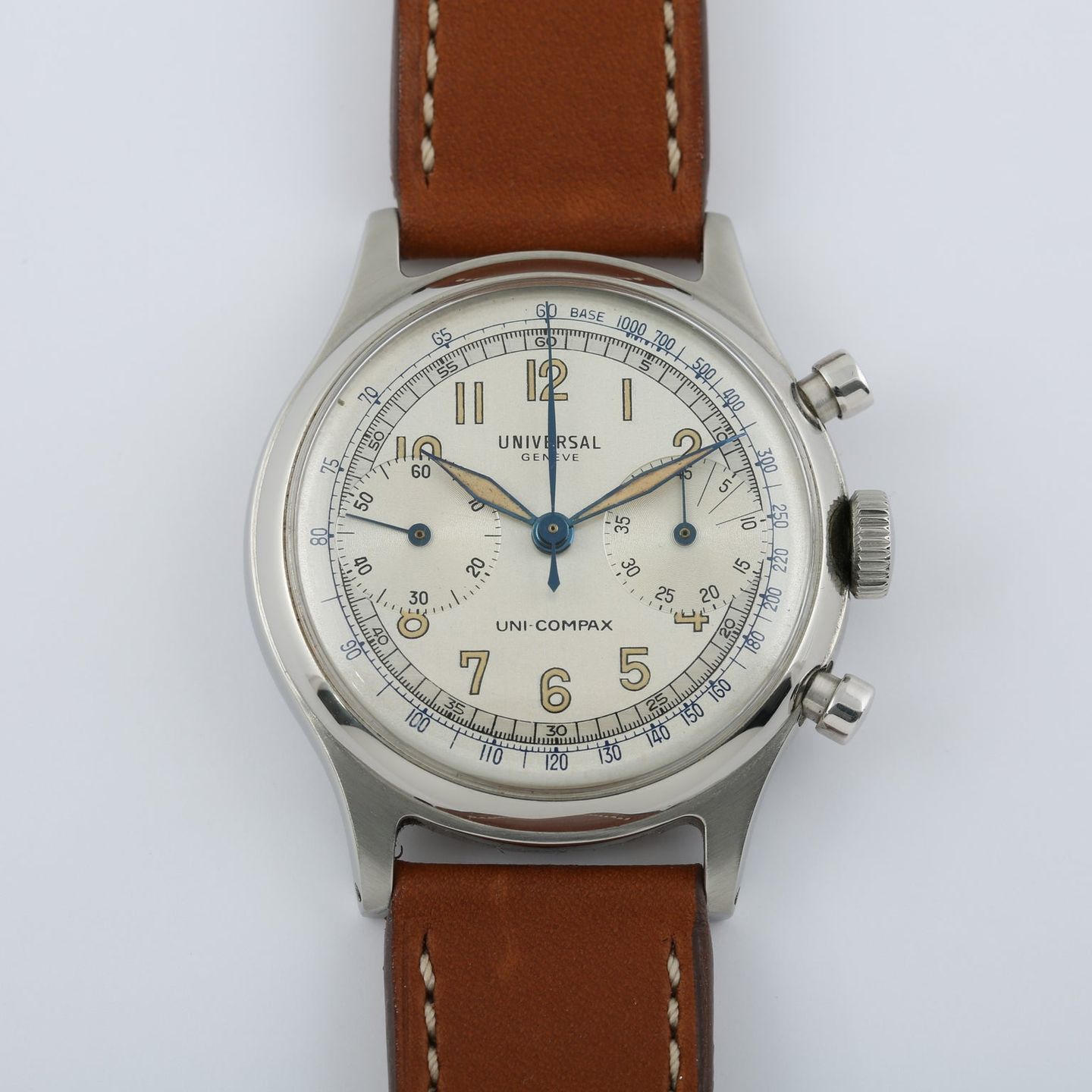 Universal Genève Compax 224106 (1945) - White dial 38 mm Unknown case (1/7)