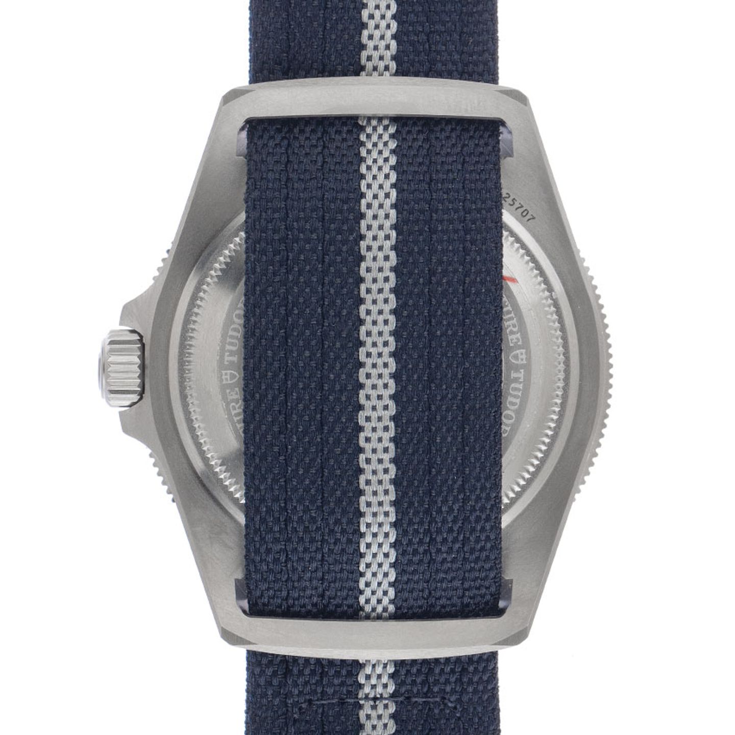 Tudor Pelagos 25707B/25 (2026) - Blue dial 42 mm Titanium case (6/7)