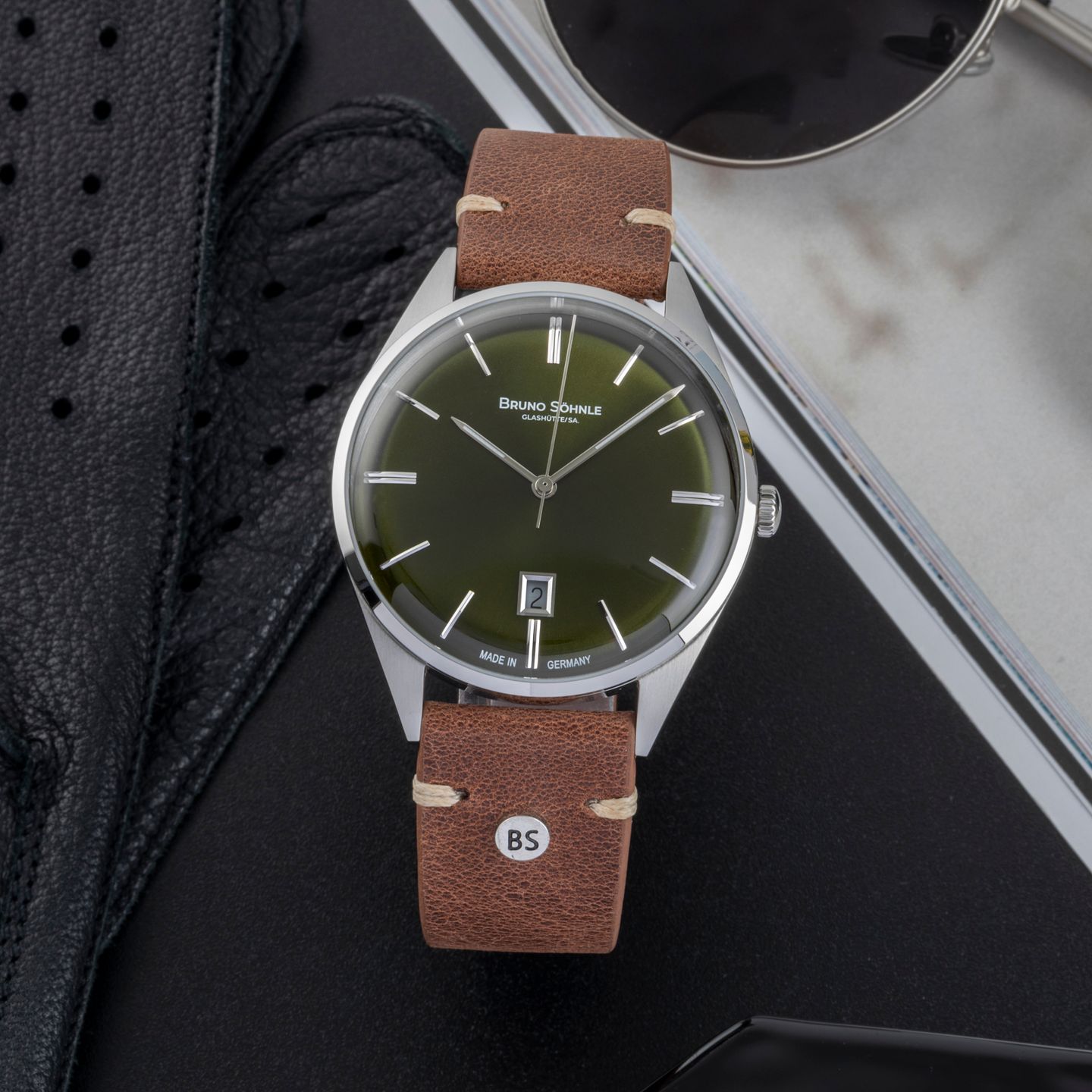 Unknown Unknown 17-13232-441 (2025) - (1/8)