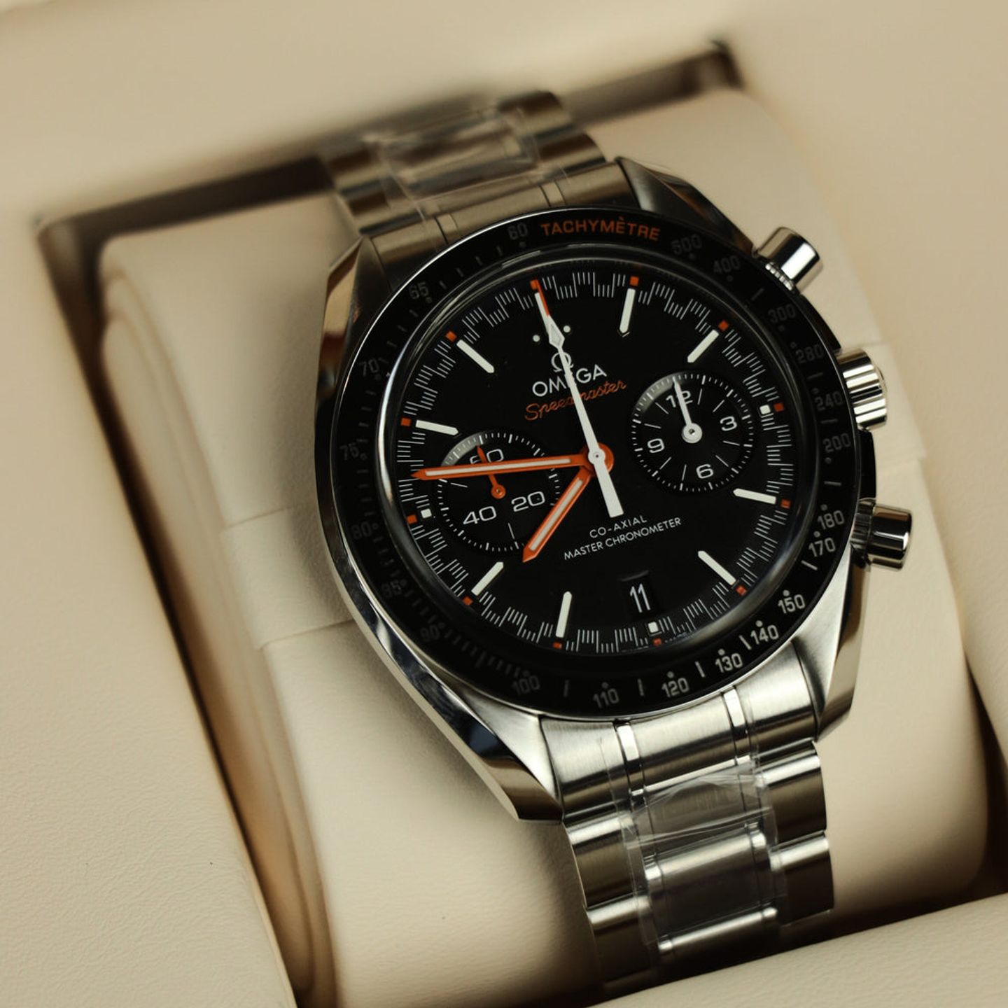 Omega Speedmaster Racing 329.30.44.51.01.002 - (1/2)