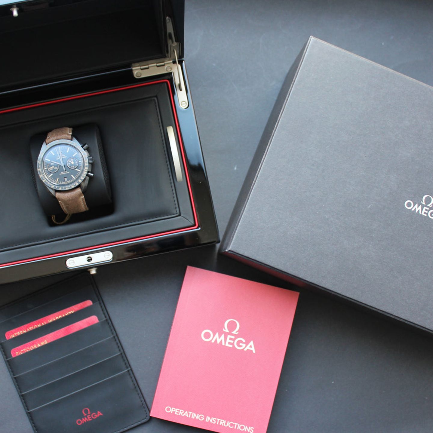 Omega Speedmaster 311.92.44.51.01.006 - (3/5)