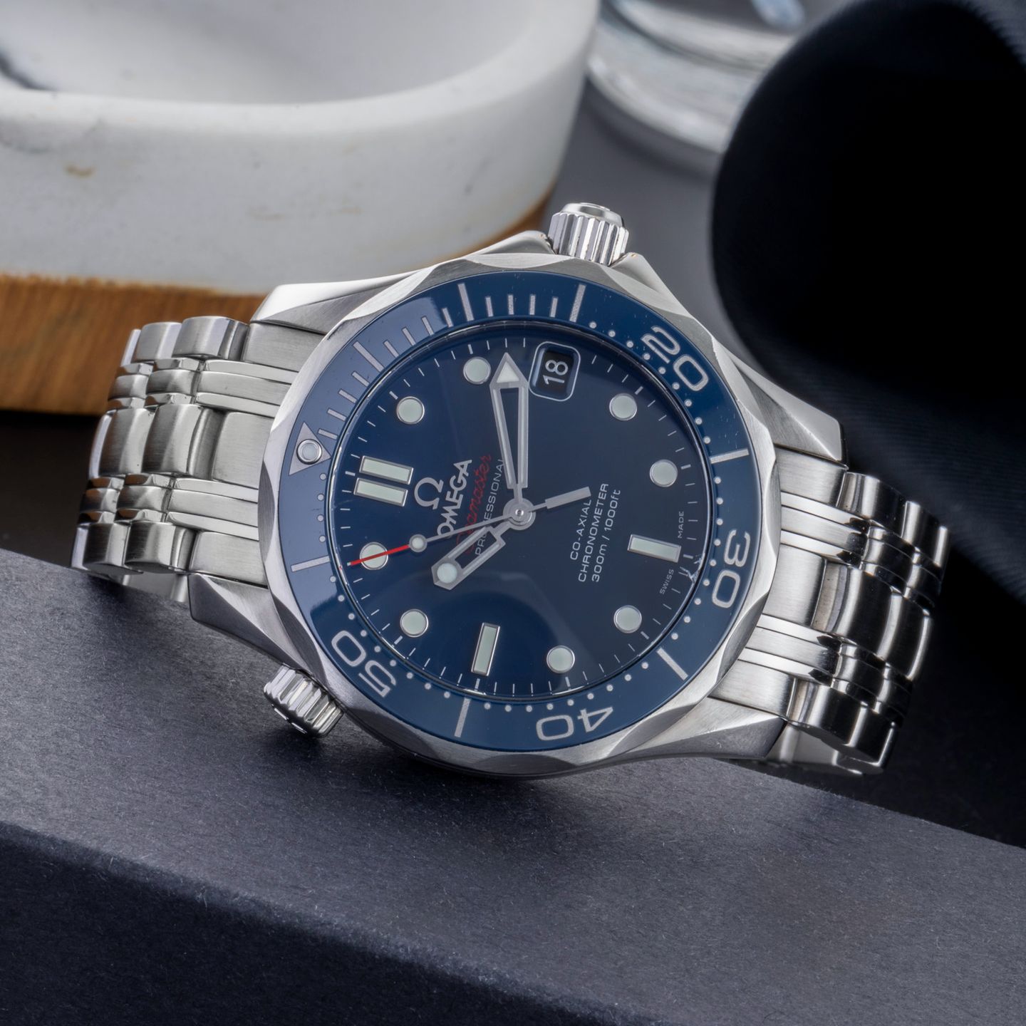 Omega Seamaster Diver 300 M 212.30.36.20.03.001 (Unknown (random serial)) - Blue dial 36 mm Steel case (2/8)