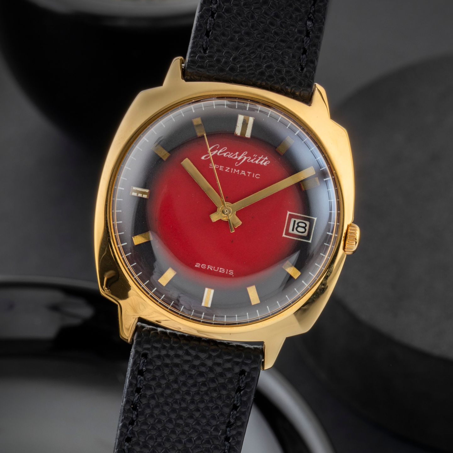Glashütte Original Spezimat unknown (1972) - Red dial 35 mm Gold/Steel case (3/8)