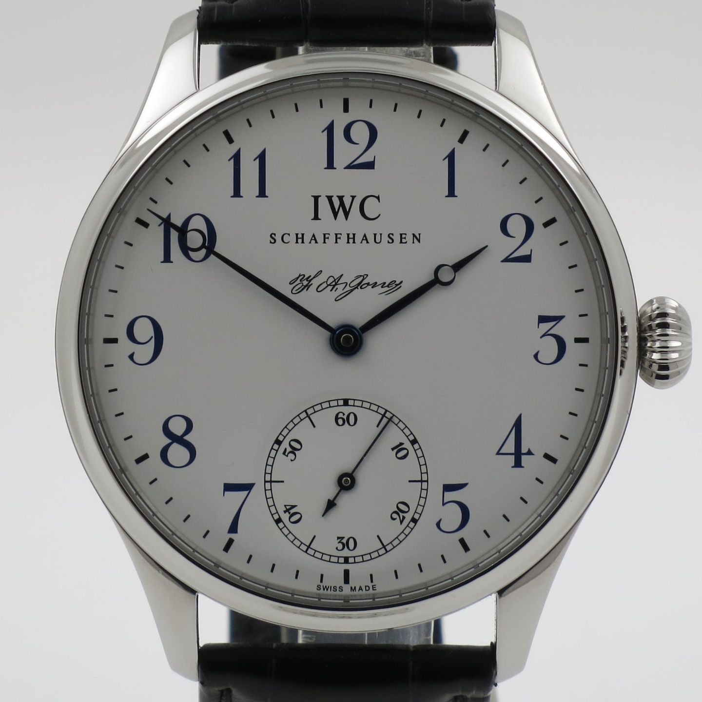 IWC Portuguese Hand-Wound IW544203 (2011) - Wit wijzerplaat 43mm Staal (1/4)