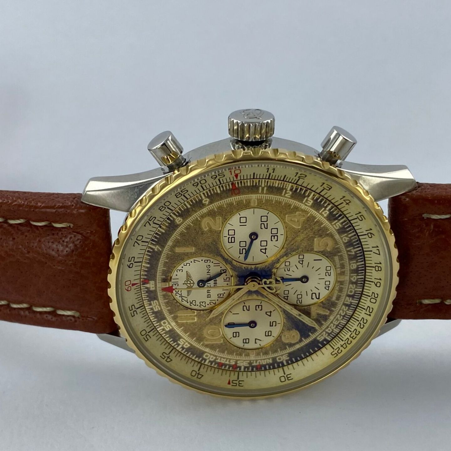 Breitling Navitimer D33030 - (2/8)