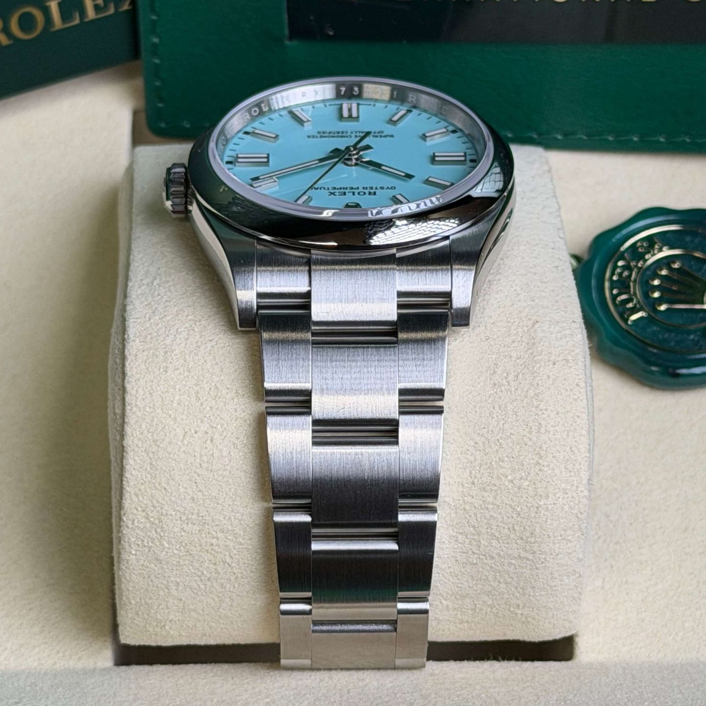 Rolex Oyster Perpetual 36 126000 - (6/7)