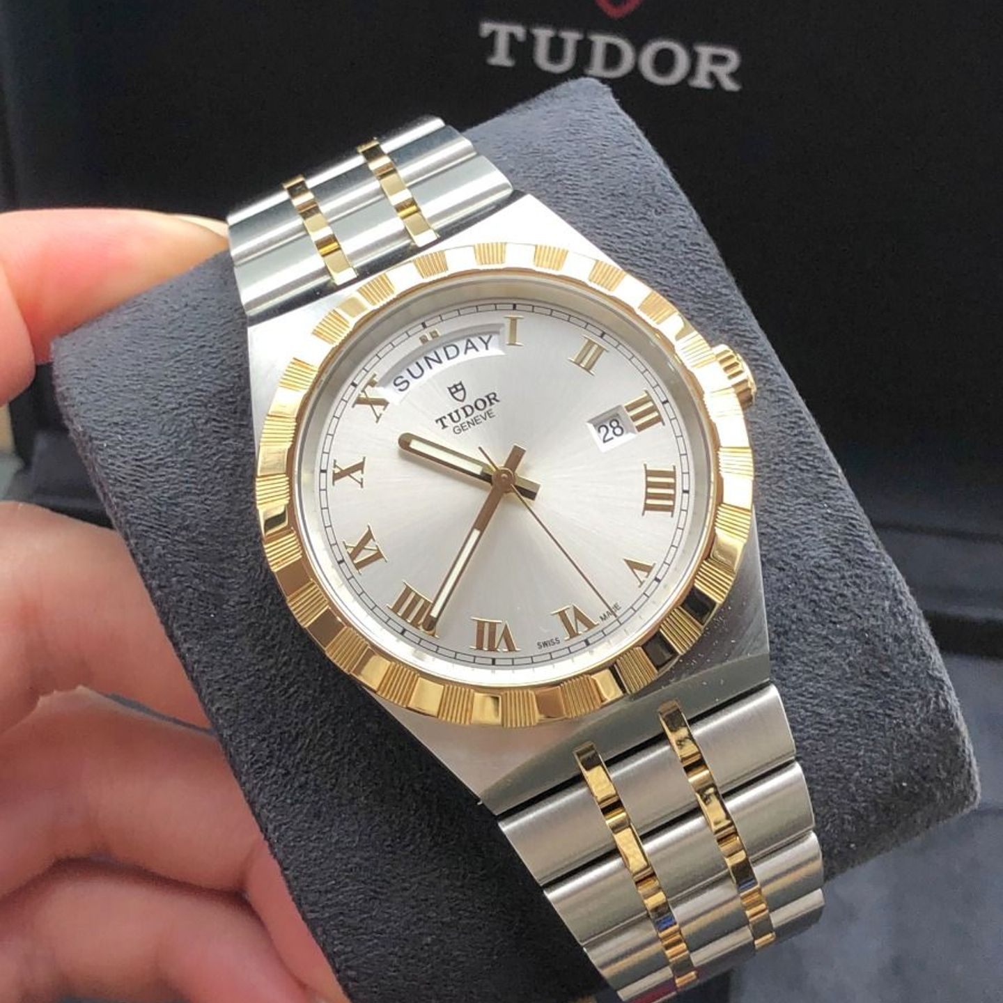 Tudor Royal 28603-0001 (2023) - Zilver wijzerplaat 41mm Staal (8/8)