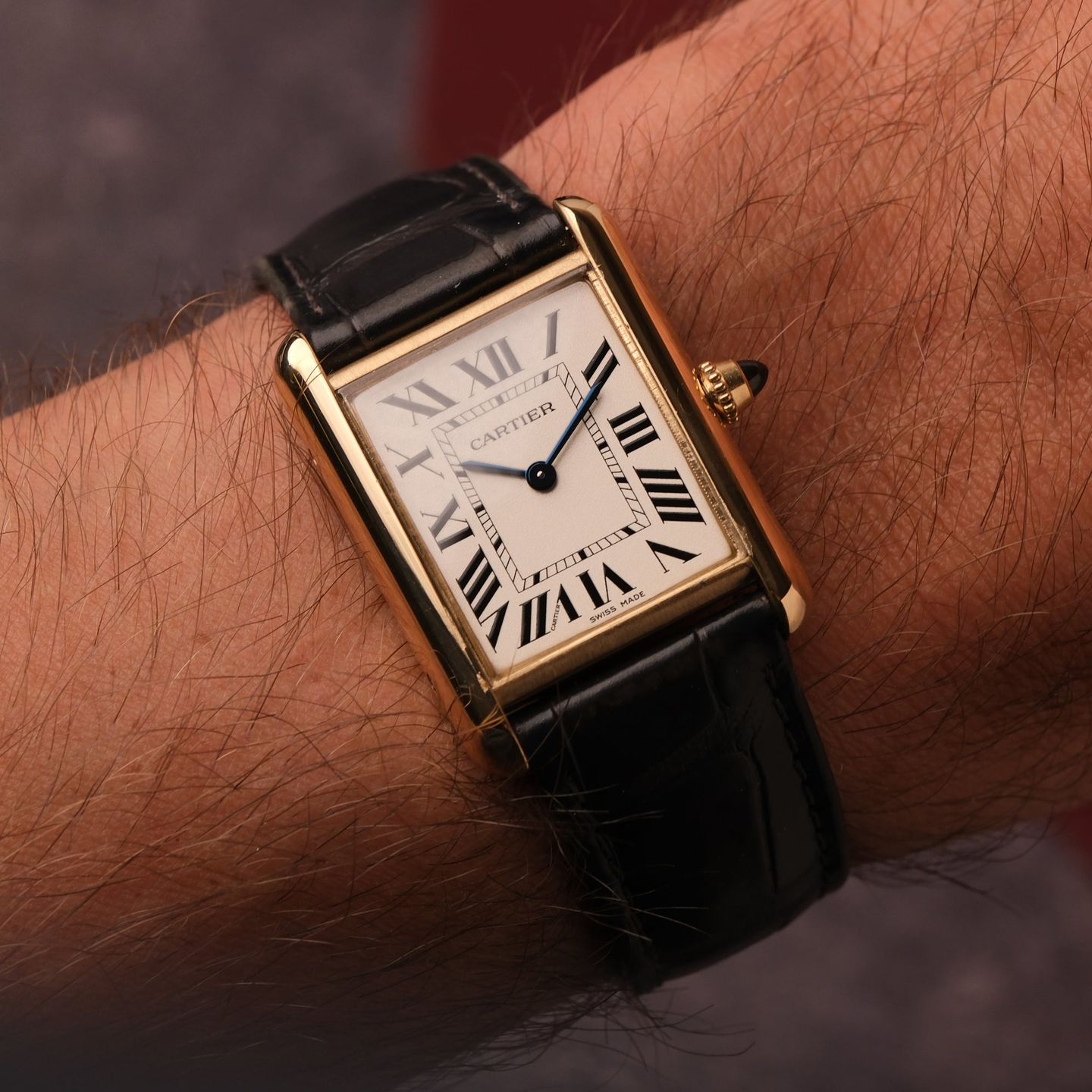 Cartier Tank Louis Cartier WGTA0067 (1917) - White dial 34 mm Yellow Gold case (2/7)
