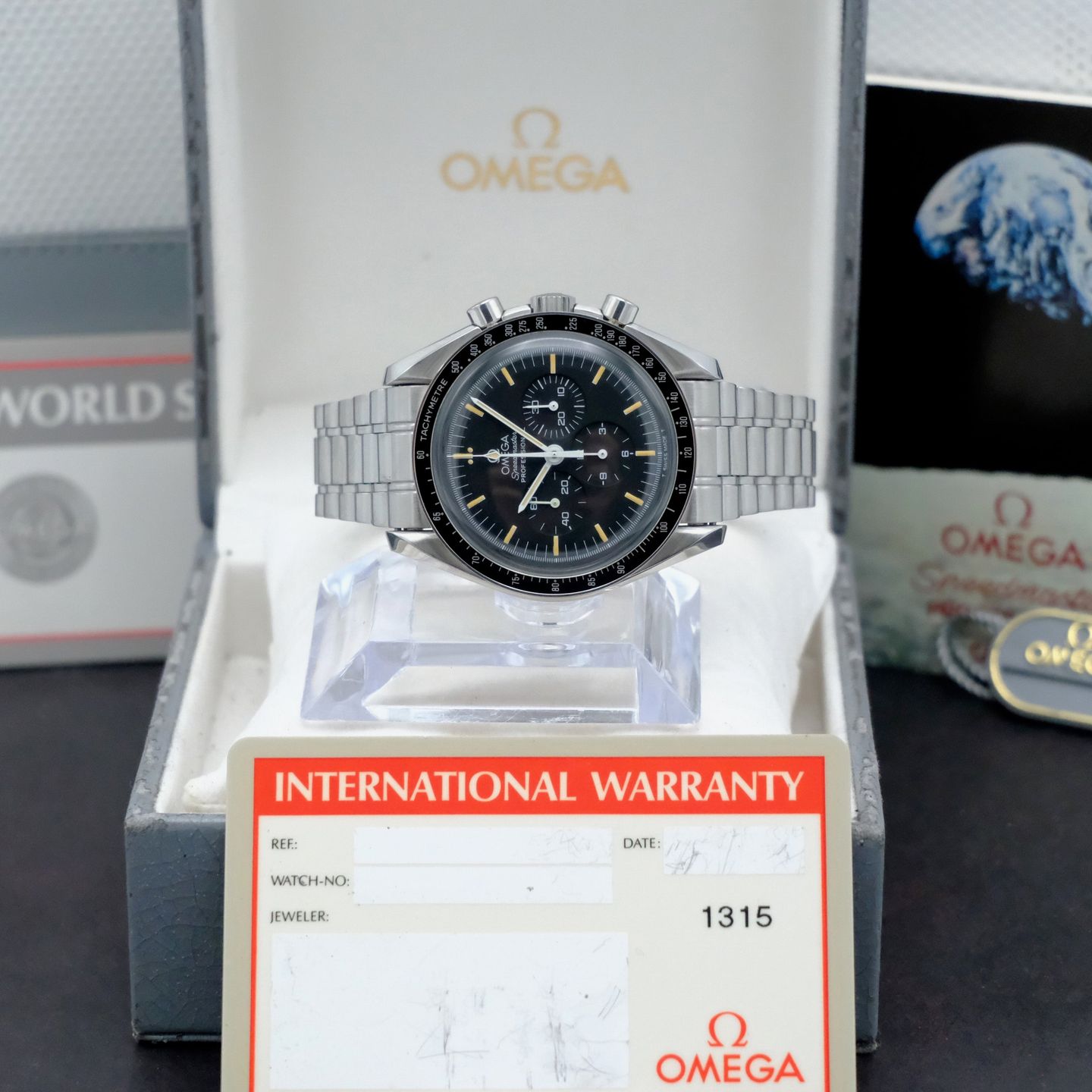 Omega Speedmaster Professional Moonwatch 3590.50 (1993) - Black dial 42 mm Steel case (3/8)