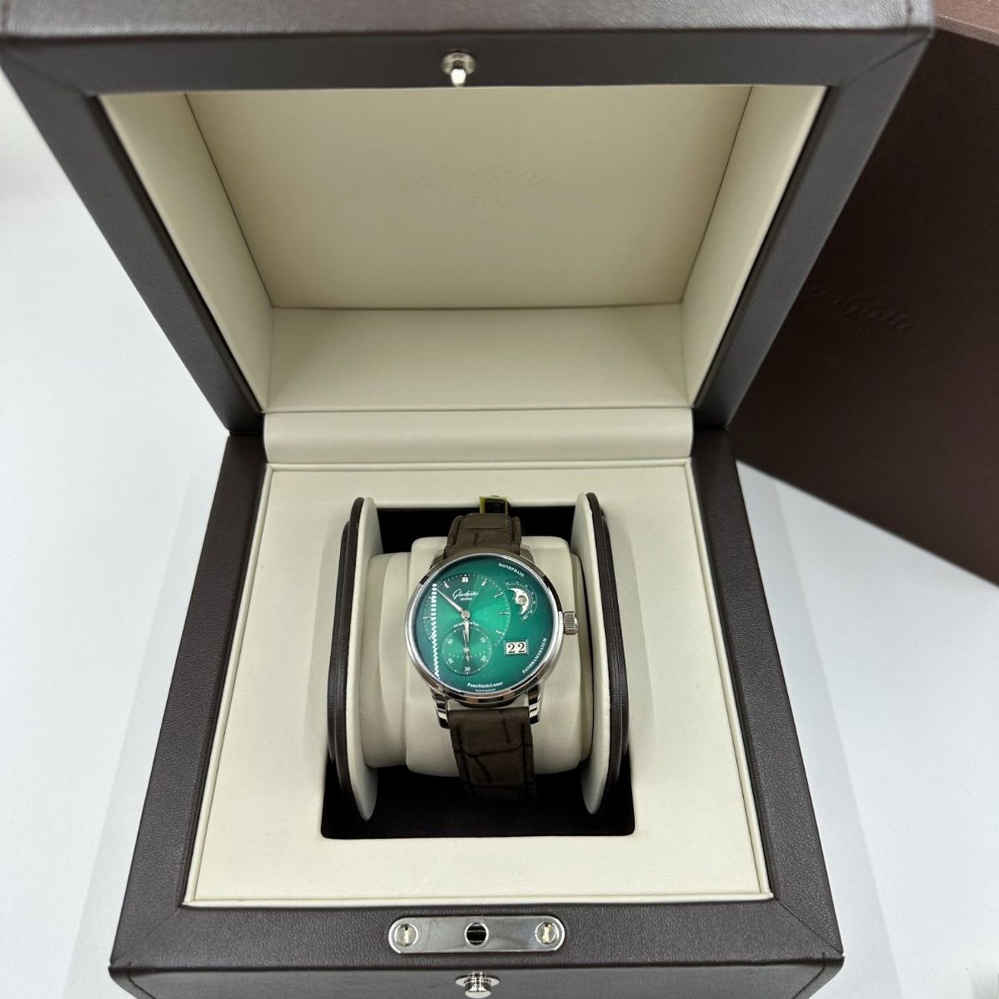 Glashütte Original PanoMaticLunar 1-90-02-13-32-62 (2024) - Groen wijzerplaat 40mm Staal (4/8)