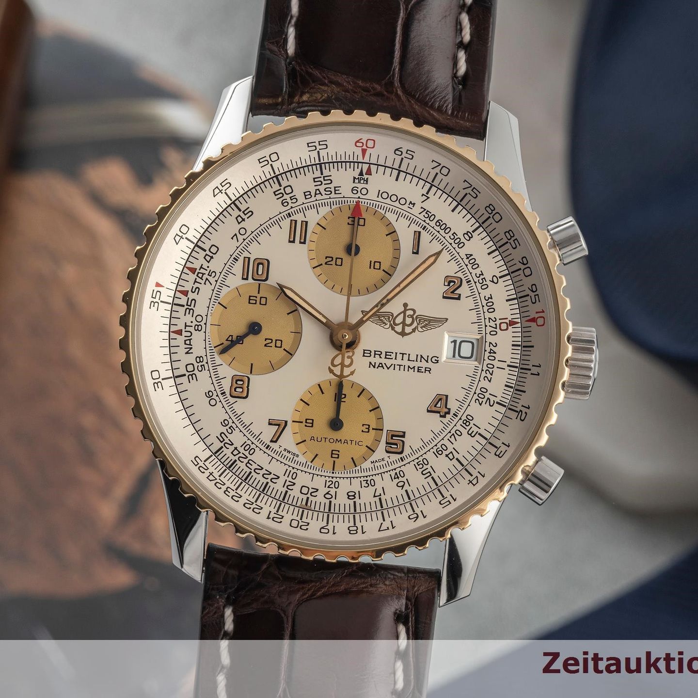 Breitling Old Navitimer D13022 (Unknown (random serial)) - Silver dial 41 mm Steel case (3/8)