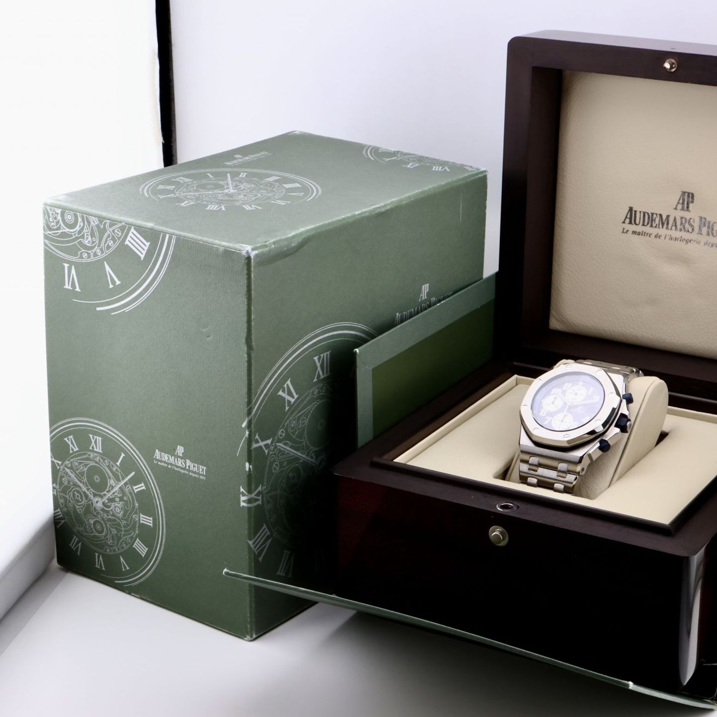 Audemars Piguet Royal Oak Offshore Chronograph 25721ST.OO.1000ST.09.A - (2/2)