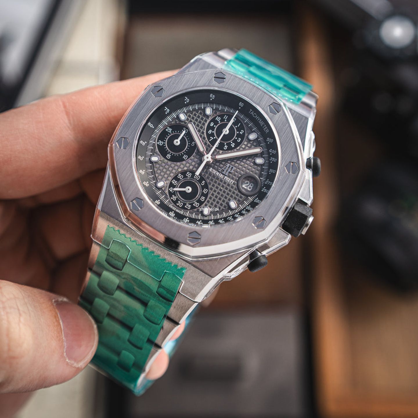 Audemars Piguet Royal Oak Offshore 26238TI.OO.2000TI.01 - (3/7)