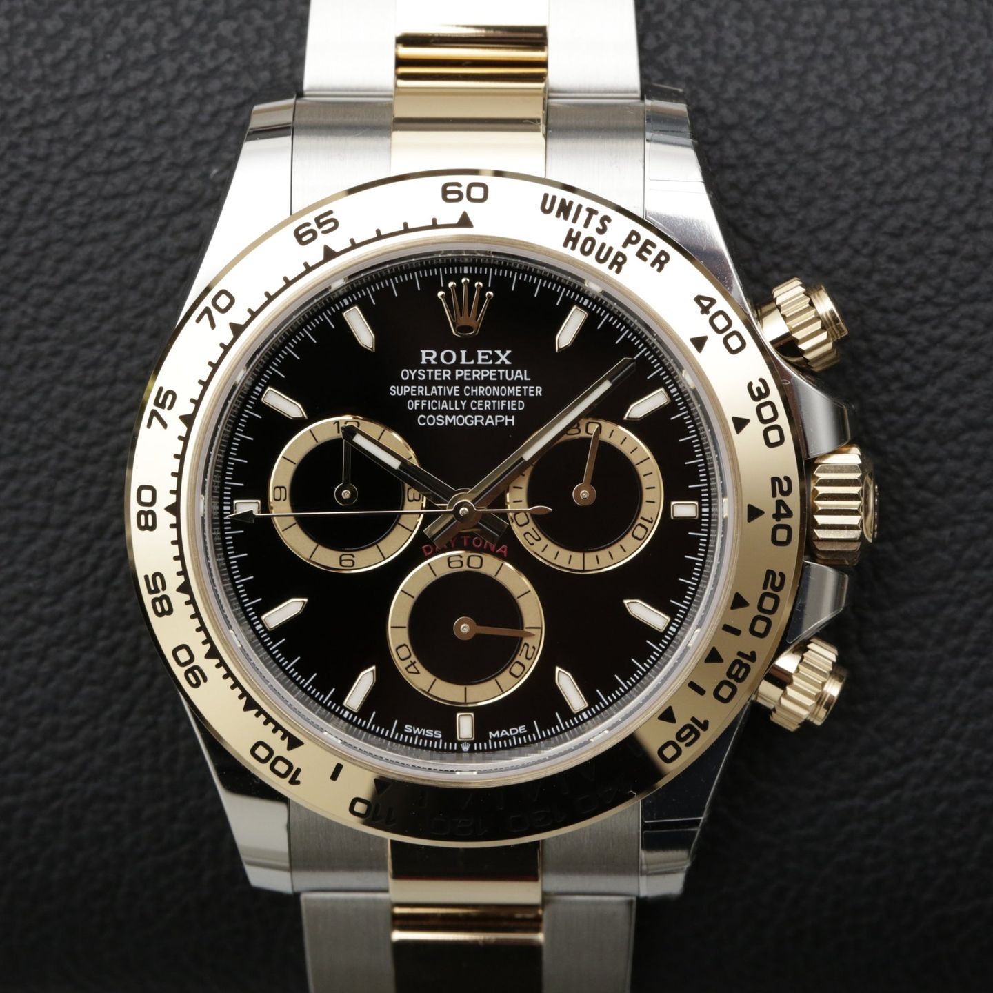 Rolex Daytona 126503 (2023) - Black dial 40 mm Gold/Steel case (1/7)