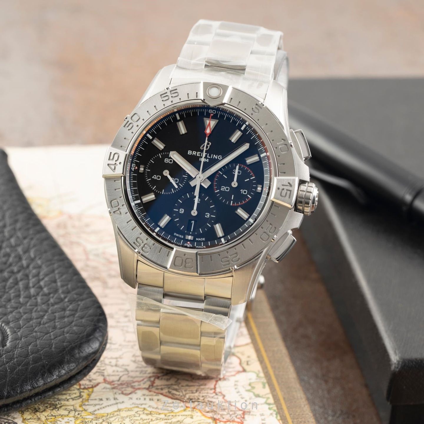Breitling Avenger AB0147101B1A1 - (3/8)