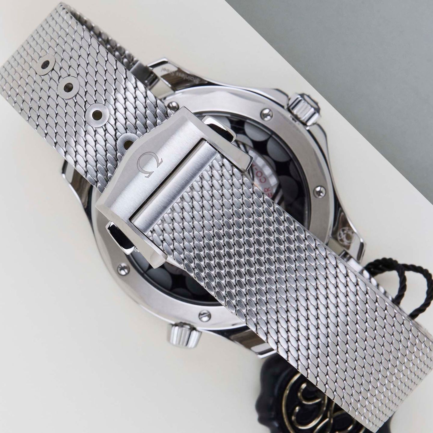 Omega Seamaster Diver 300 M 210.30.42.20.03.002 - (6/8)