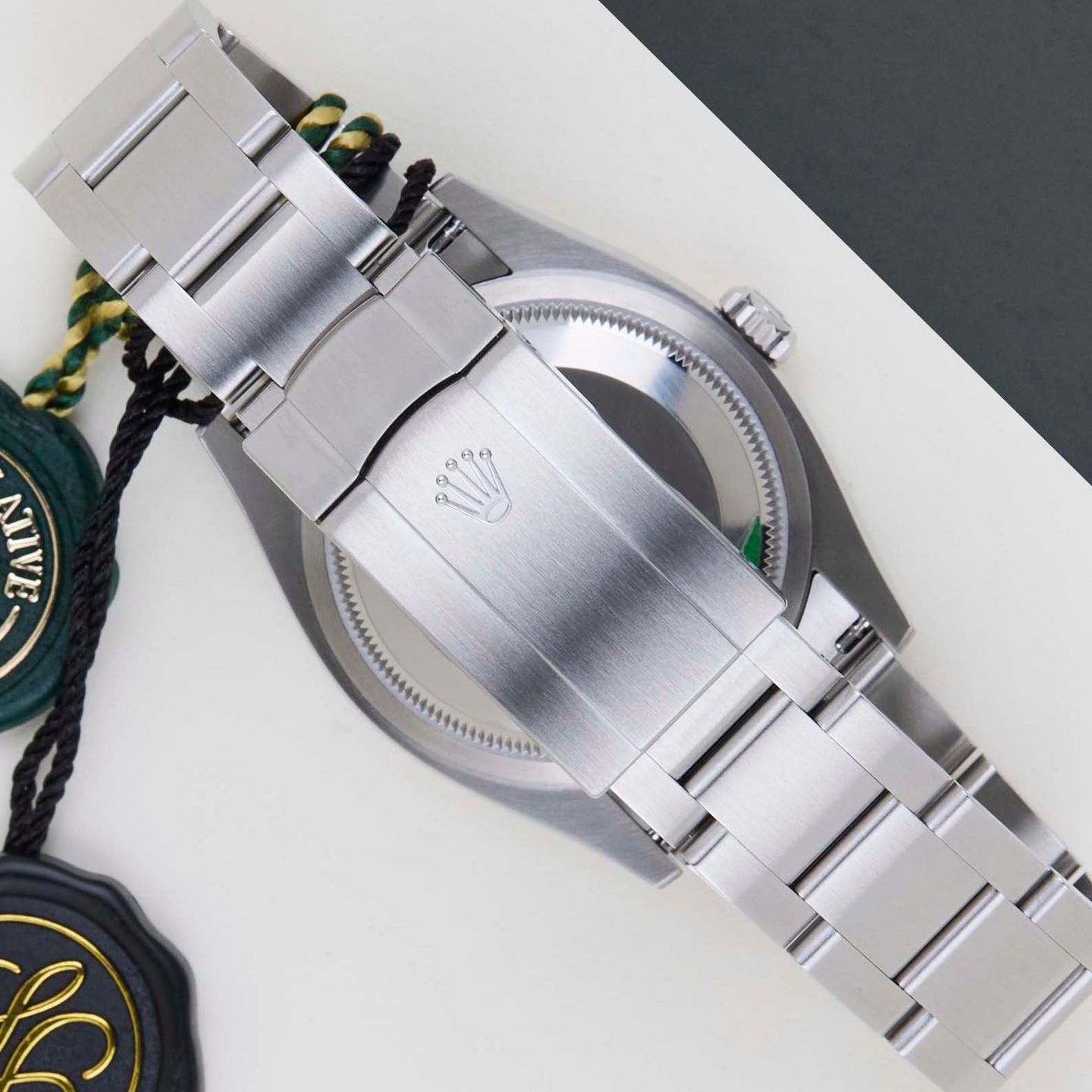 Rolex Oyster Perpetual 36 126000 - (6/8)